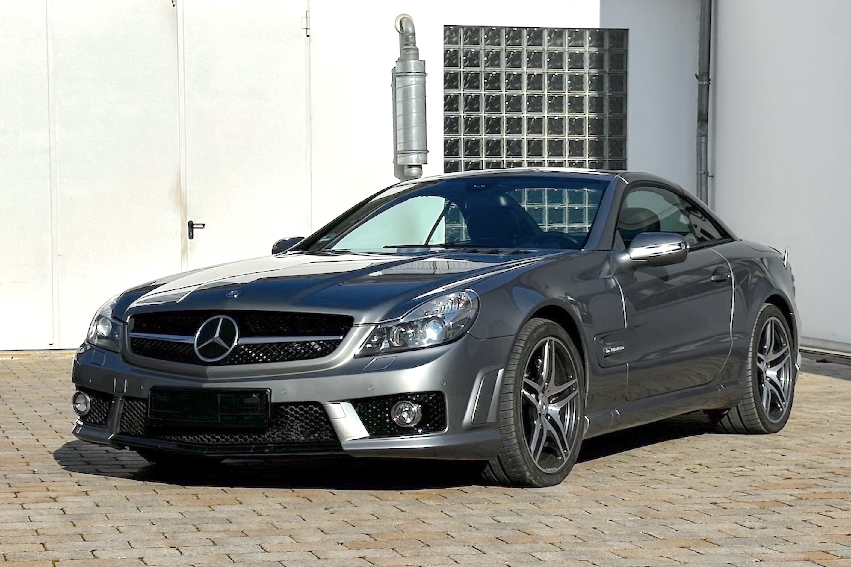 2011 Mercedes-Benz (R230) SL65 AMG - 32,746 Km