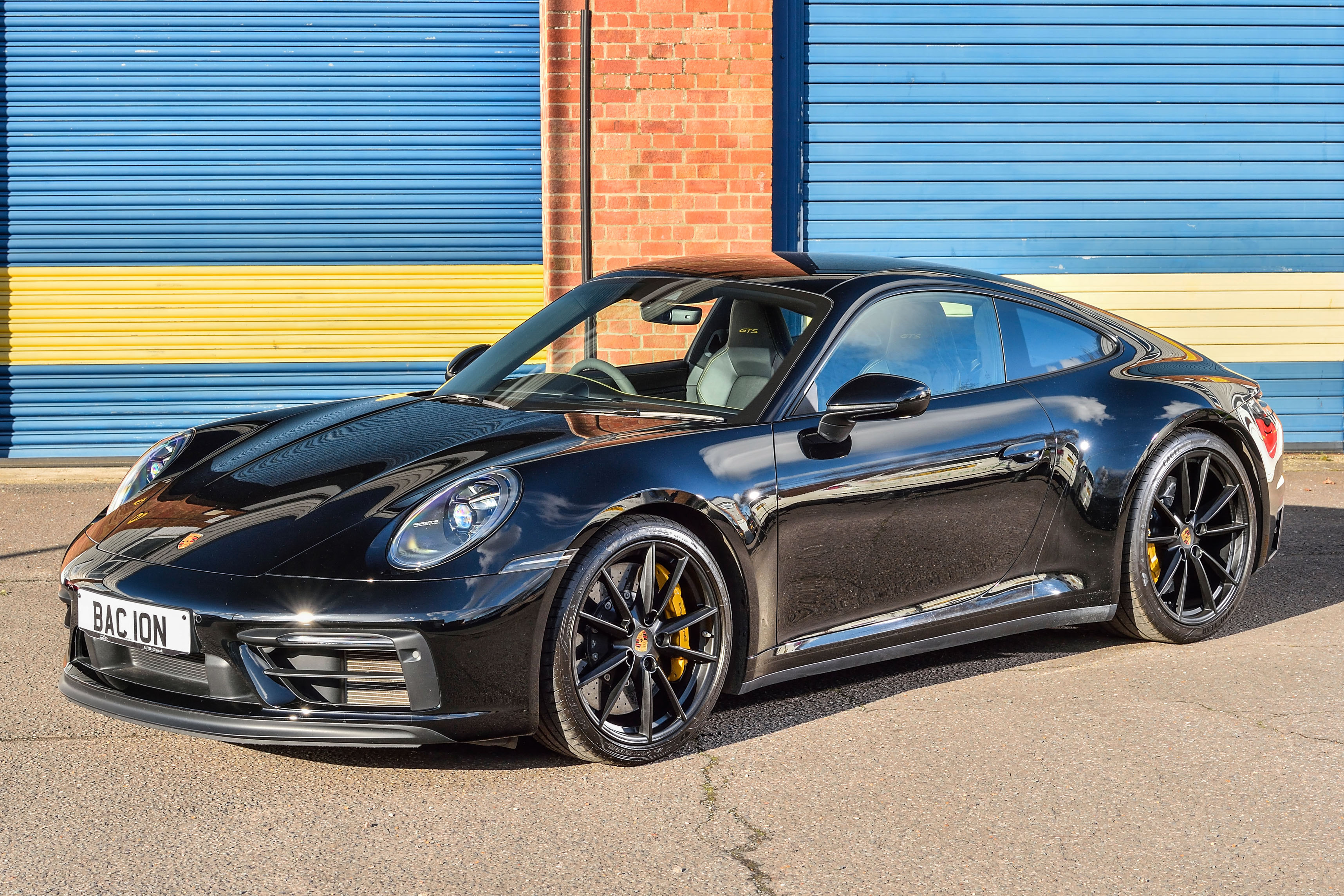 2022 Porsche 911 (992) Carrera GTS