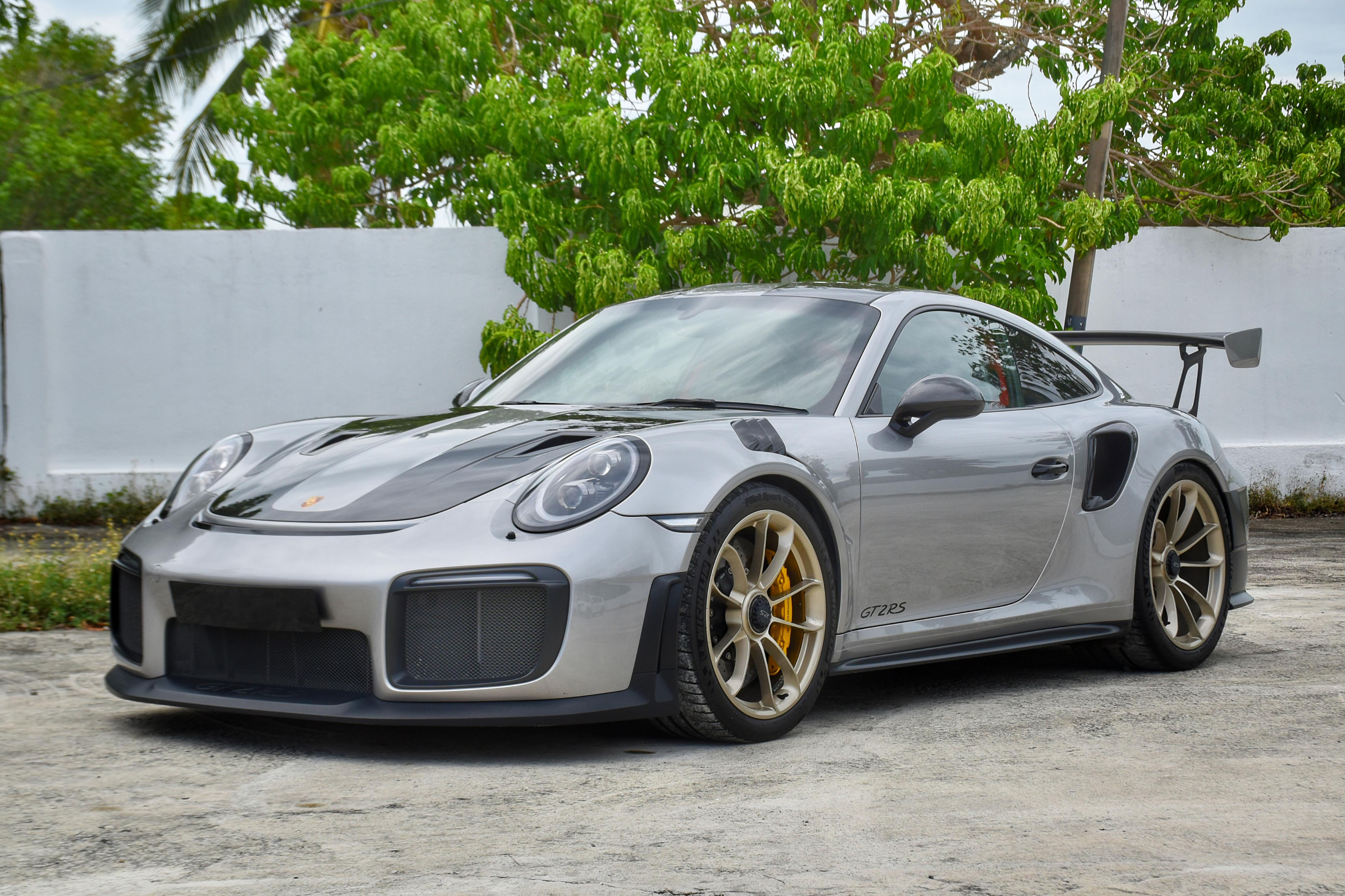 2019 Porsche 911 (991) GT2 RS Weissach Pack