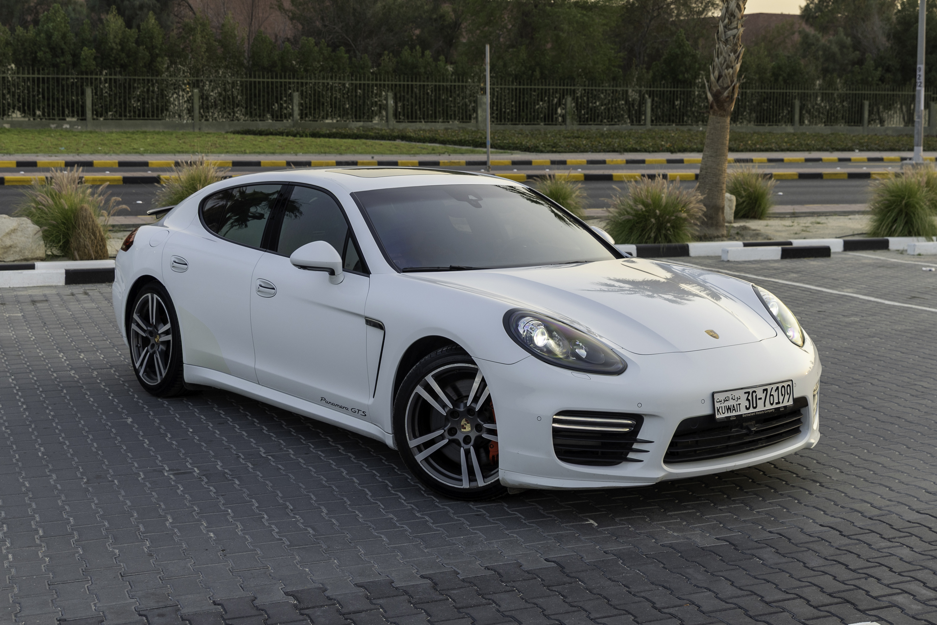 2014 Porsche Panamera GTS