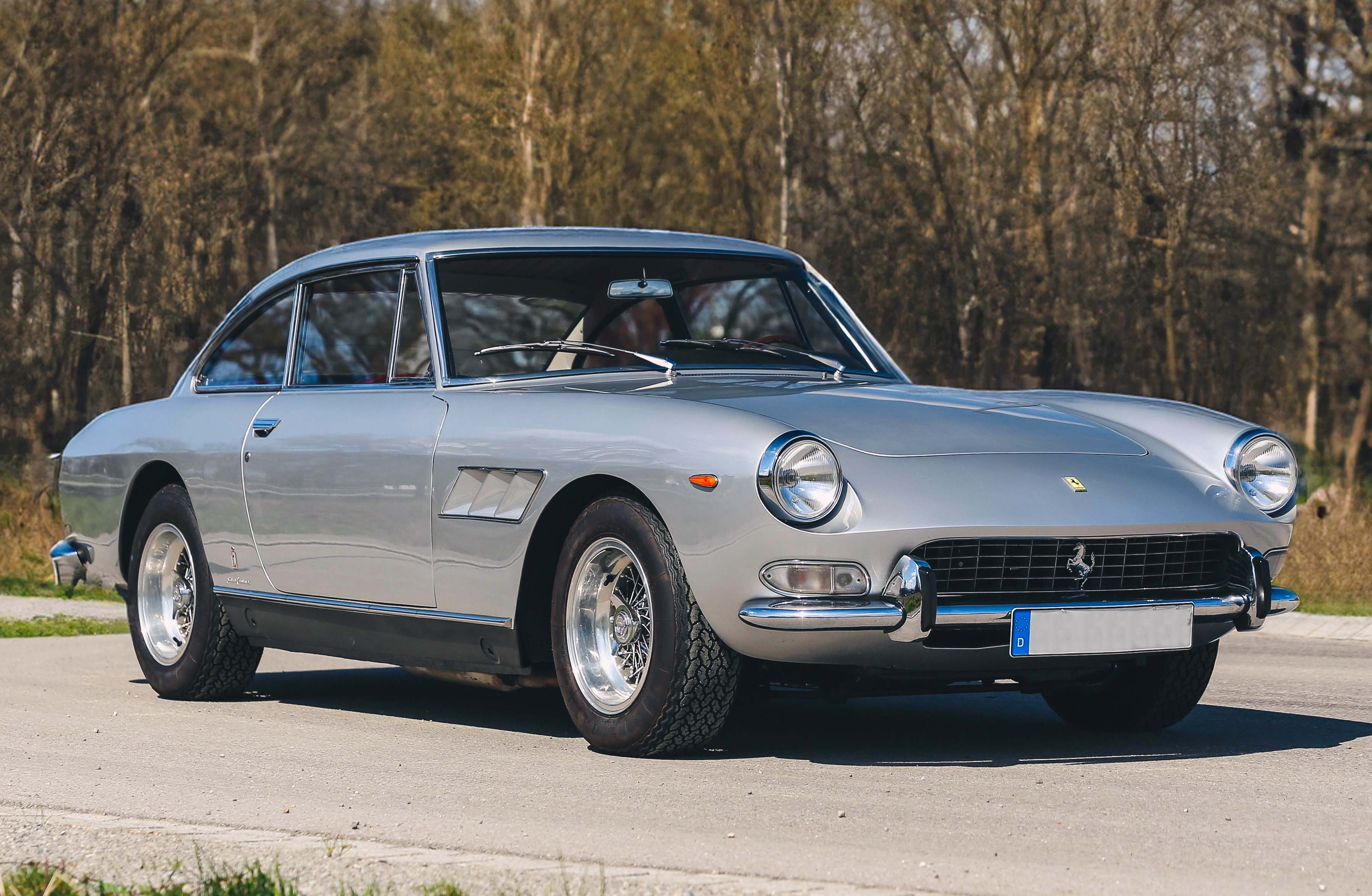 1965 Ferrari 330 GT 2+2 Series II
