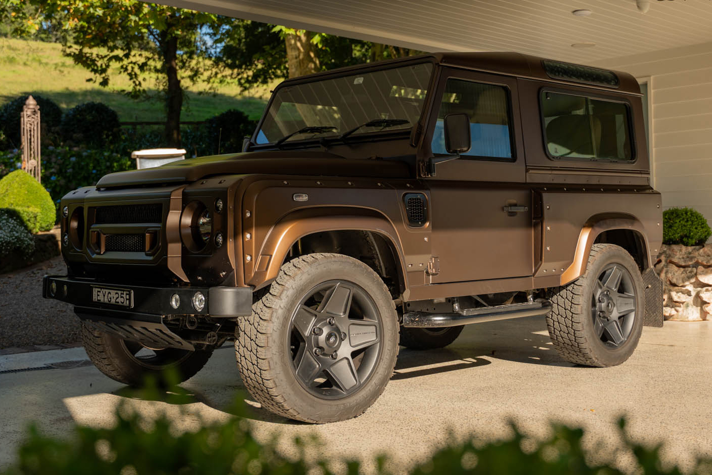2010 Land Rover Defender 90 XS - Chelsea Truck Co.