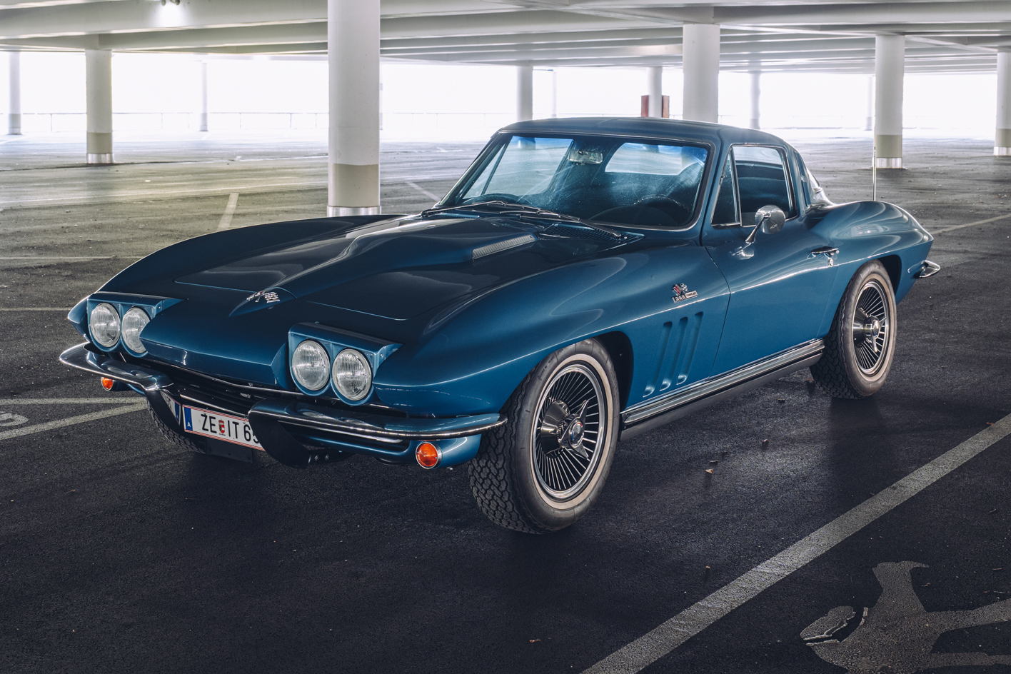 1965 Chevrolet Corvette Sting Ray (C2) Coupe