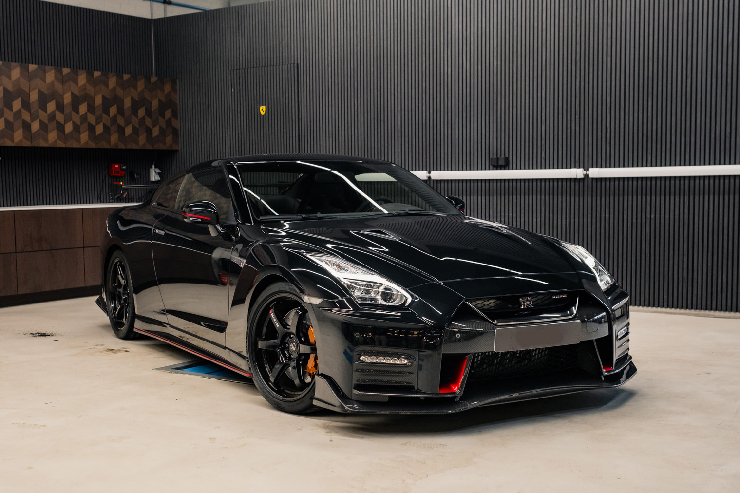 2017 Nissan (R35) GT-R Nismo