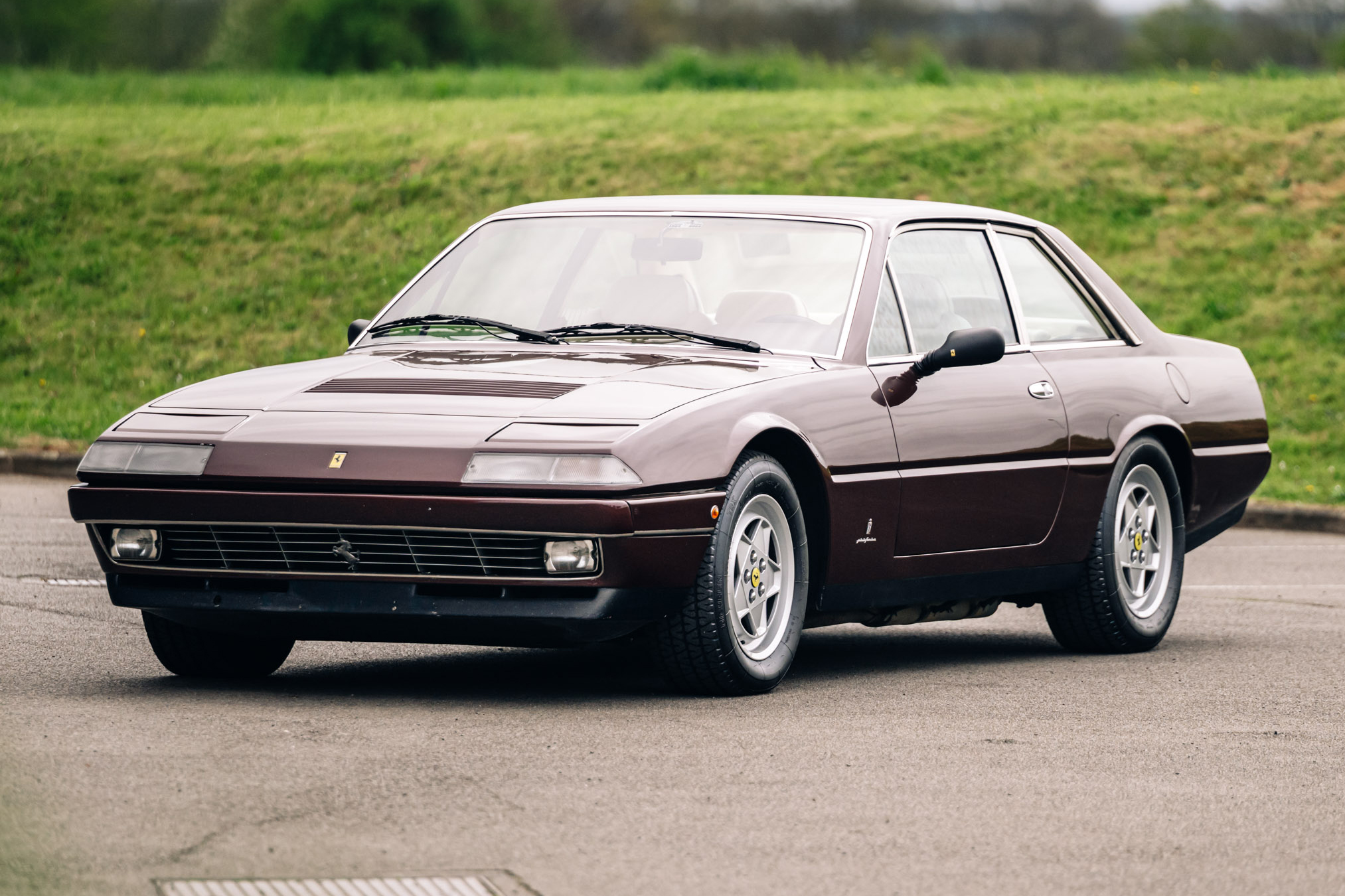 1987 Ferrari 412i
