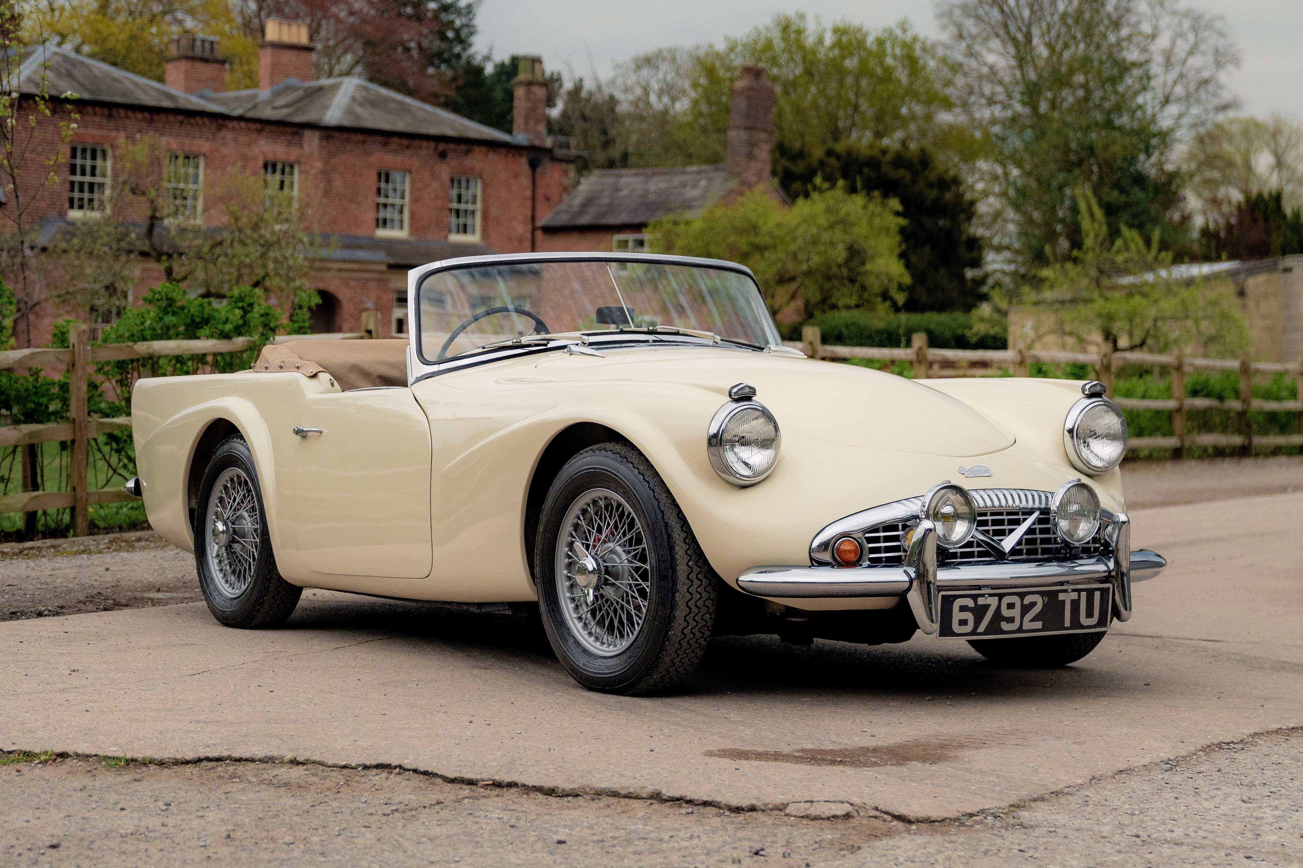 1960 Daimler Dart SP250