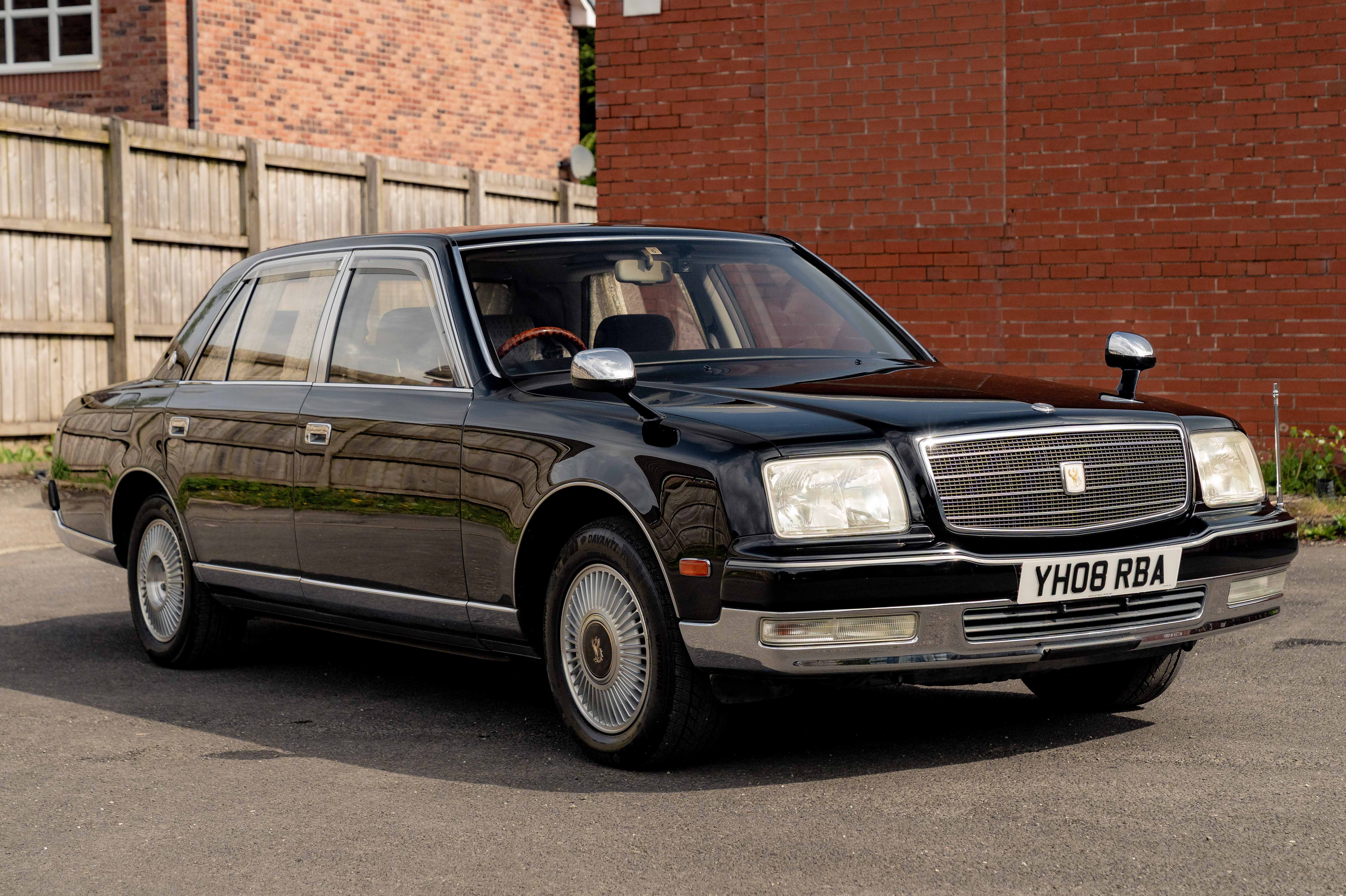 2008 Toyota Century V12