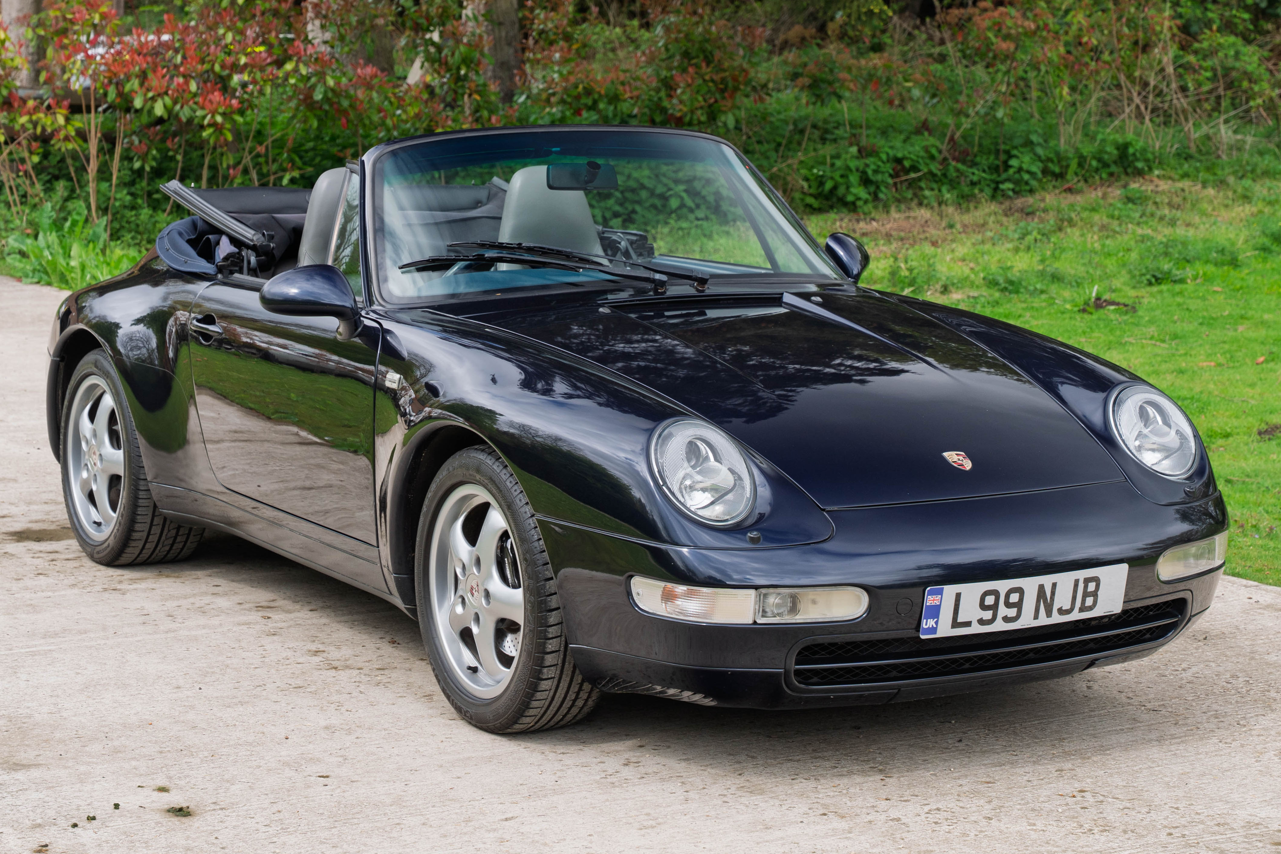 1994 Porsche 911 (993) Carrera Cabriolet - Manual