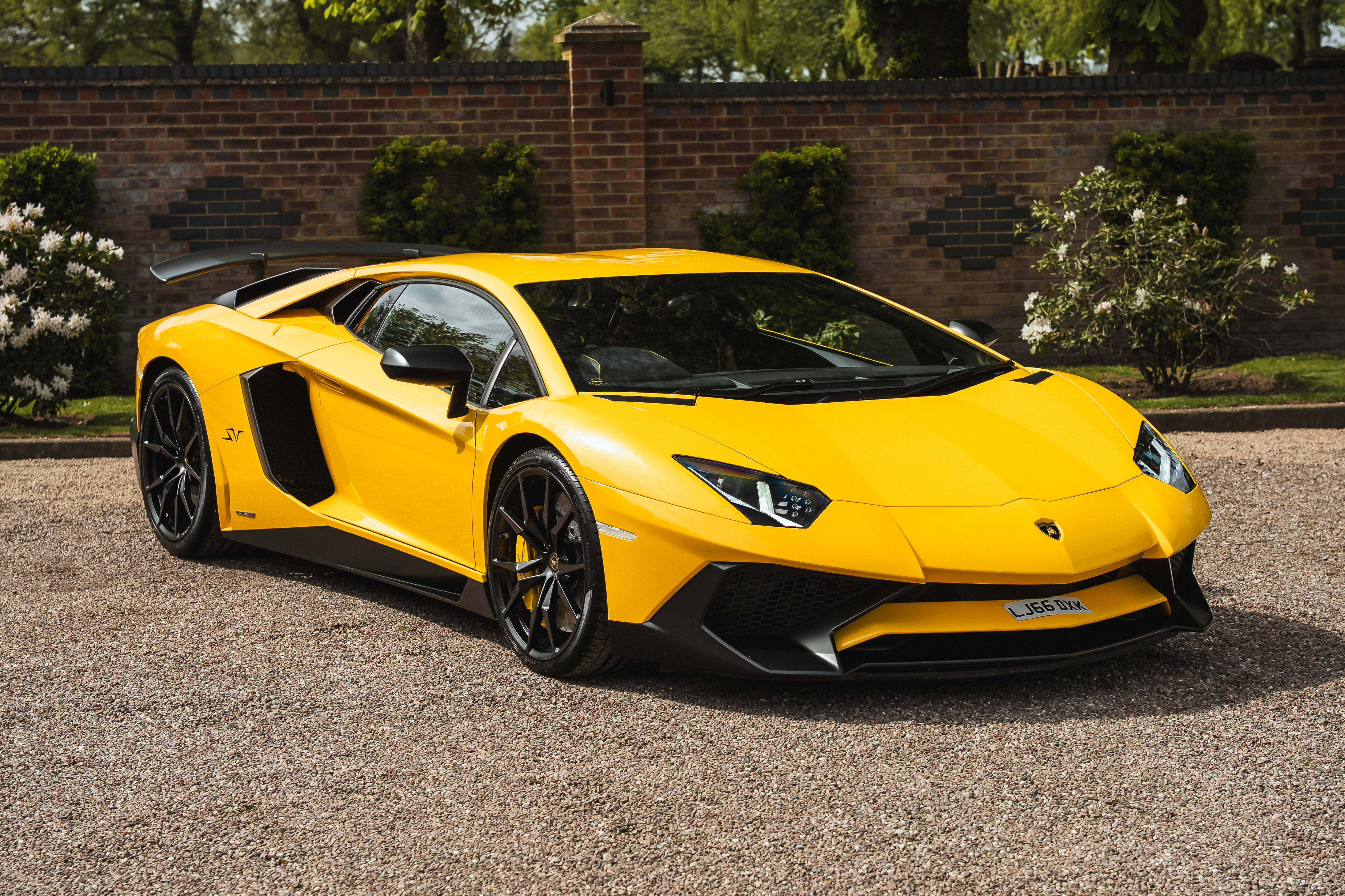 2017 Lamborghini Aventador LP750-4 SV