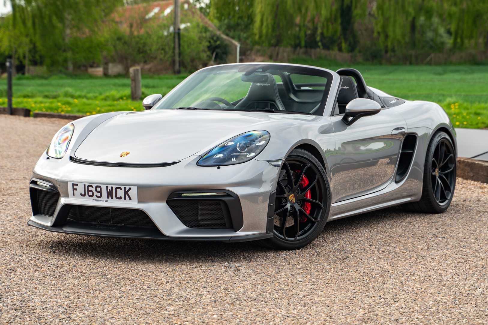 2019 Porsche 718 Spyder