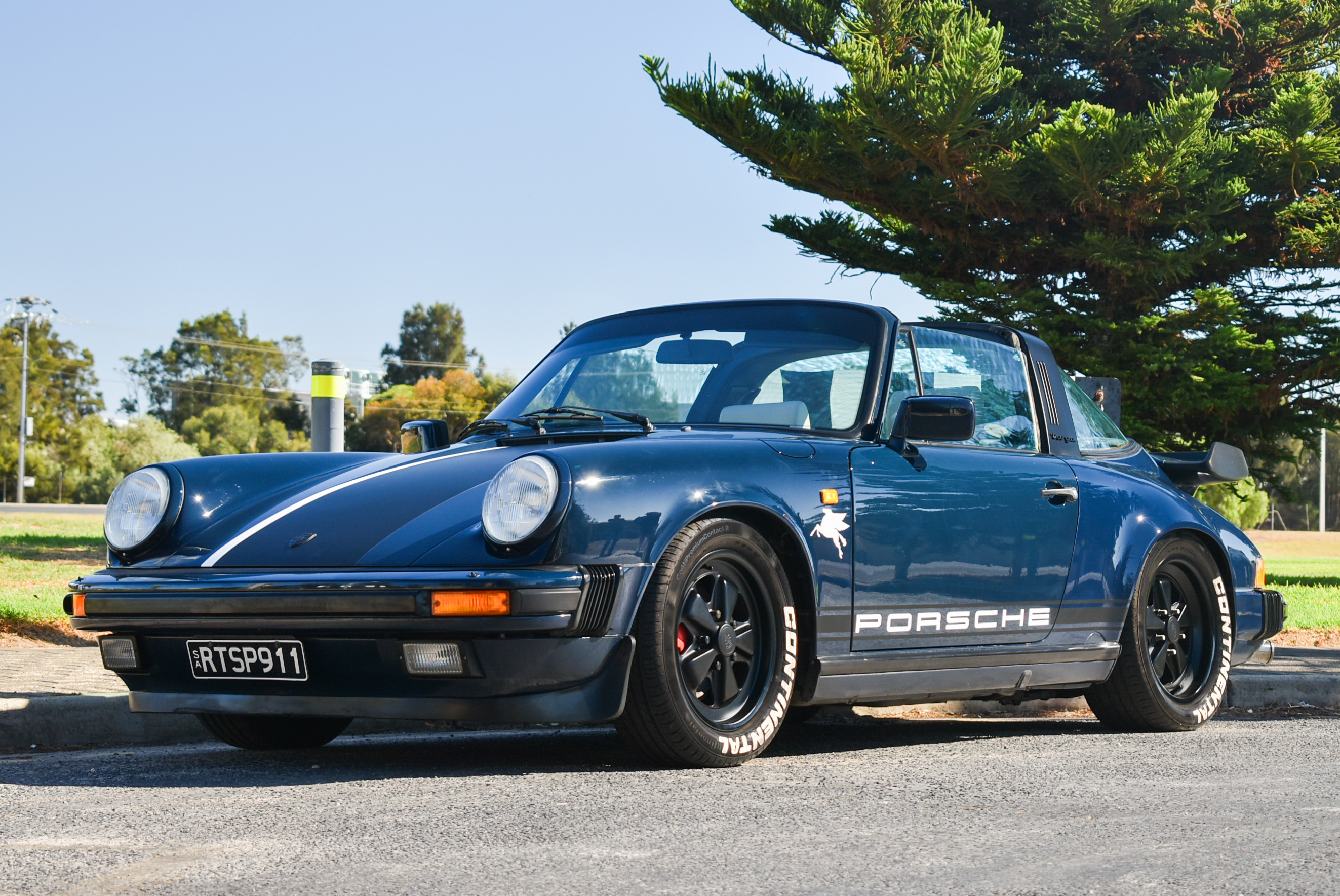 1987 Porsche 911 Carrera 3.2 Targa