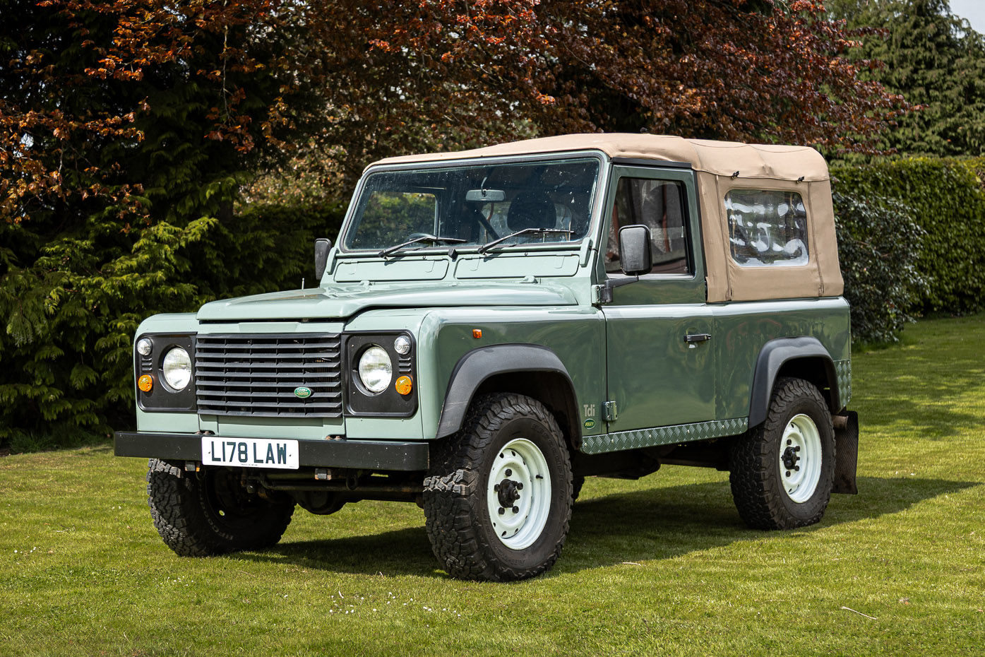 1994 Land Rover Defender 90 - Soft Top Conversion