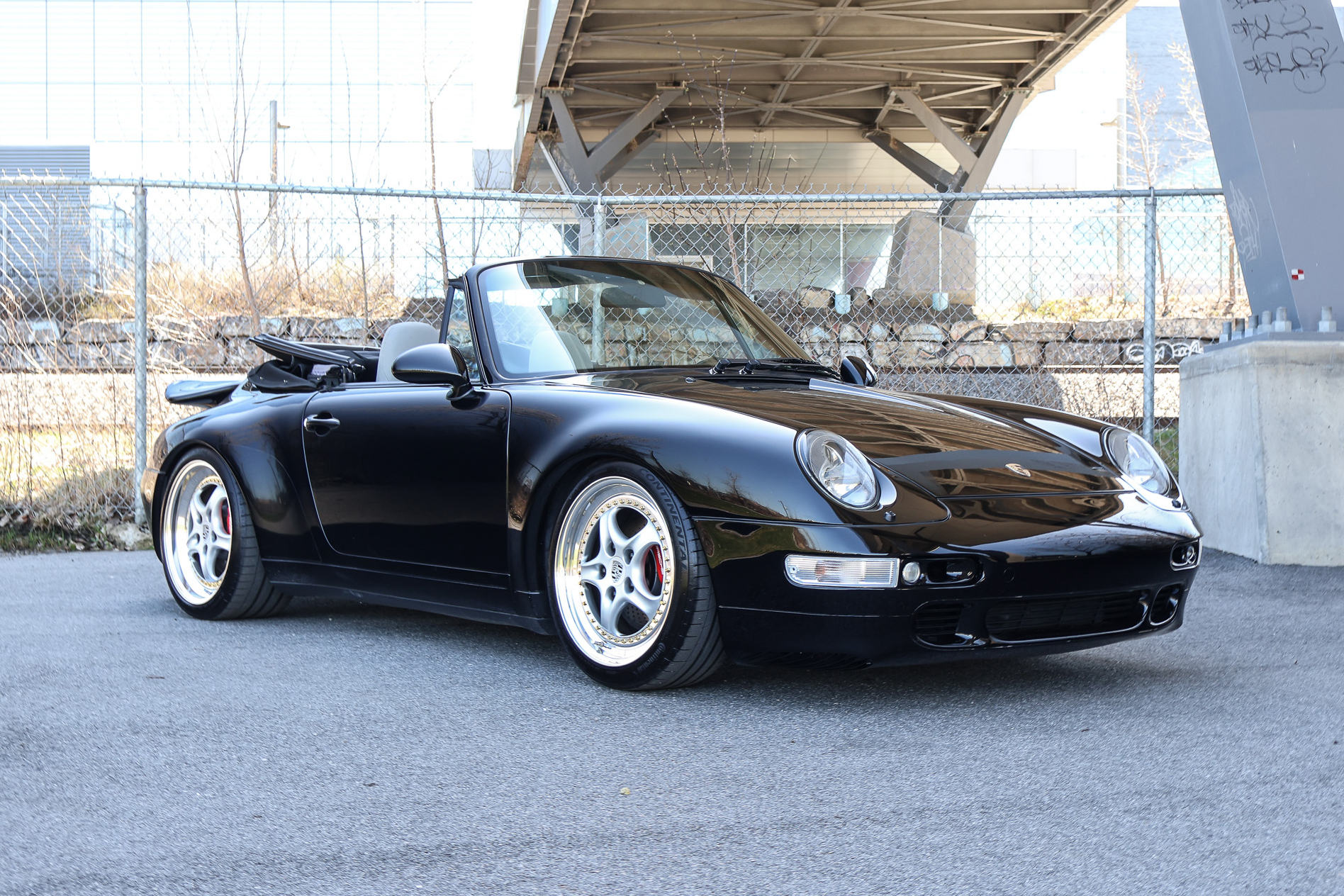 1995 Porsche 911 (993) Carrera Cabriolet