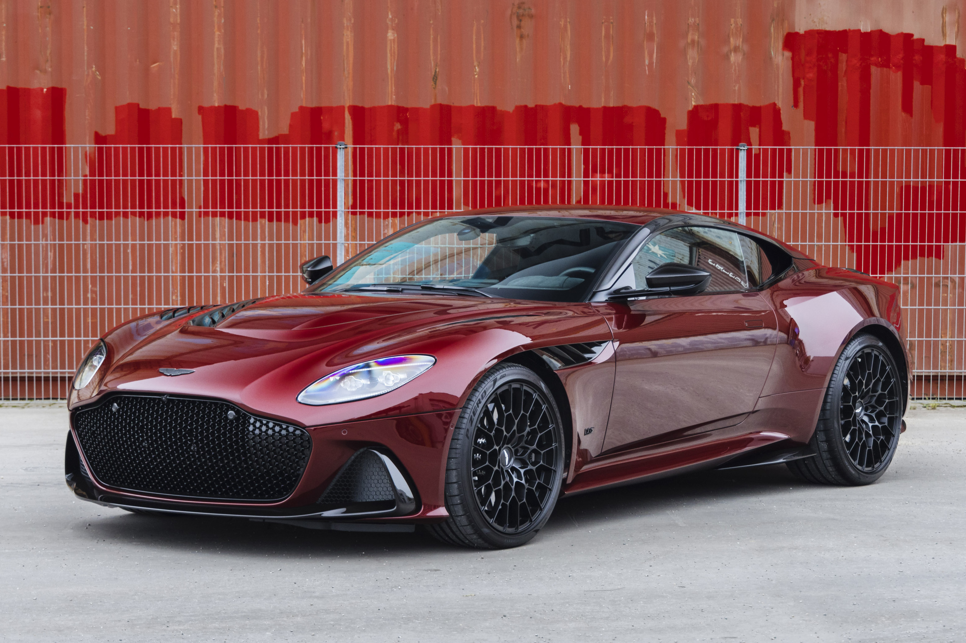2023 Aston Martin DBS 770 Ultimate - 24 Km - VAT Q