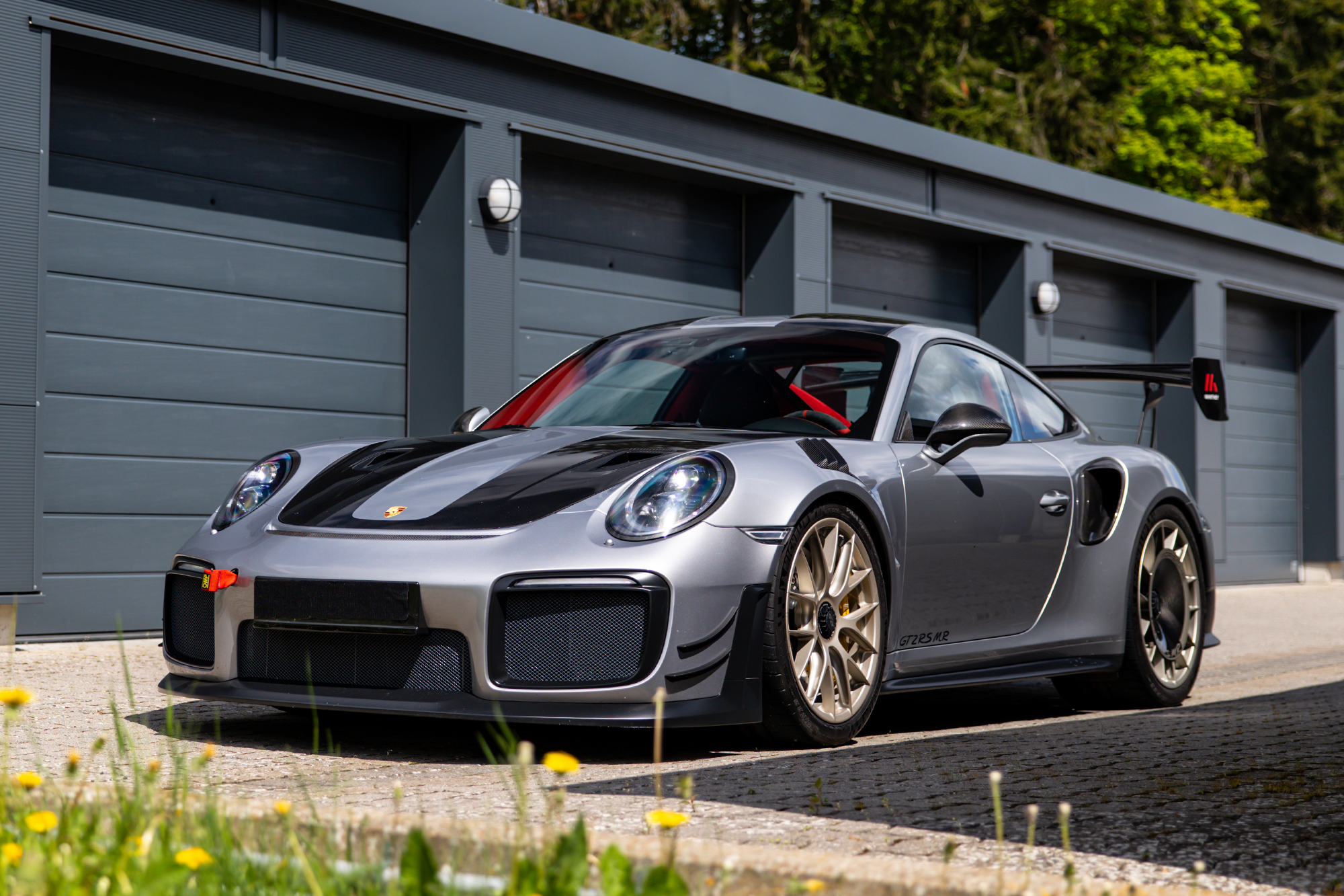 2018 Porsche 911 (991) GT2 RS Weissach Pack 'MR'