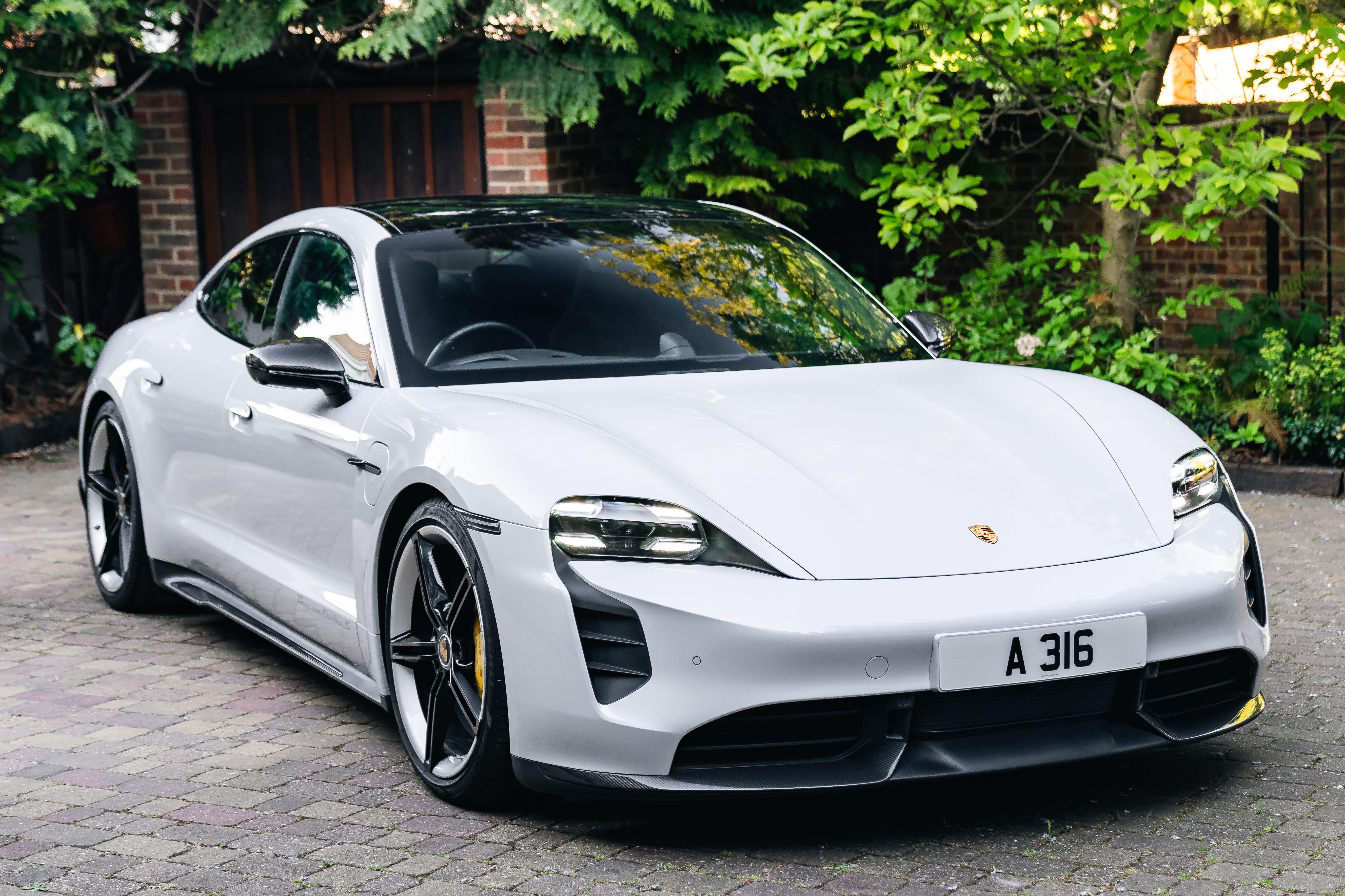 2022 Porsche Taycan Turbo S