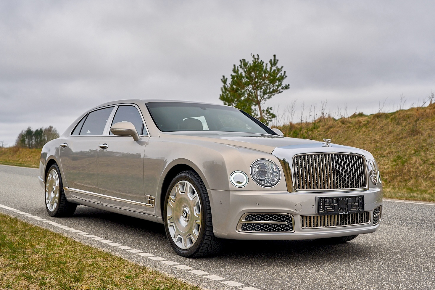 2017 Bentley Mulsanne EWB - VAT Q