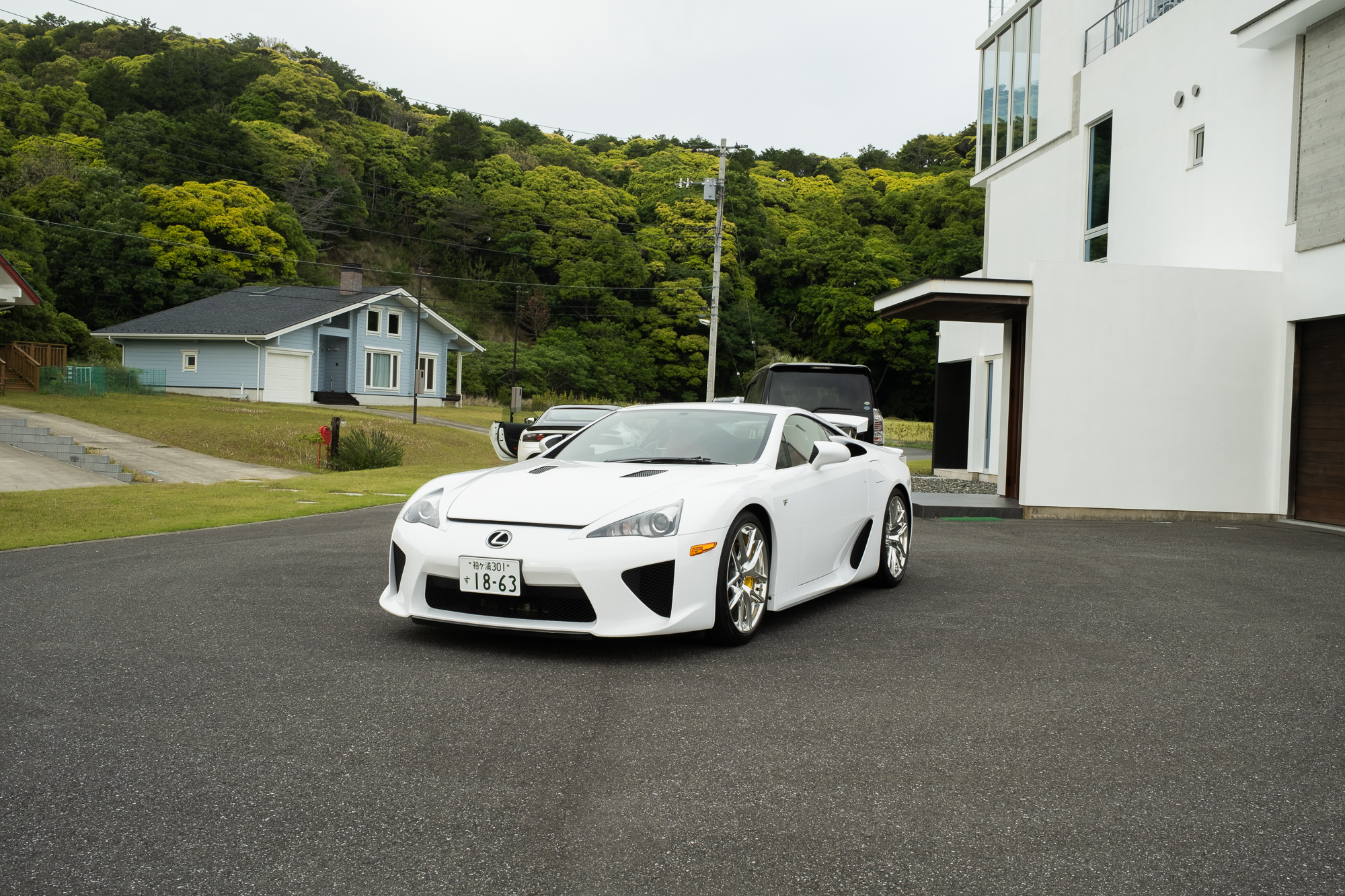 2011 Lexus LFA - 13,709 km for sale by auction in Chiba, Japan