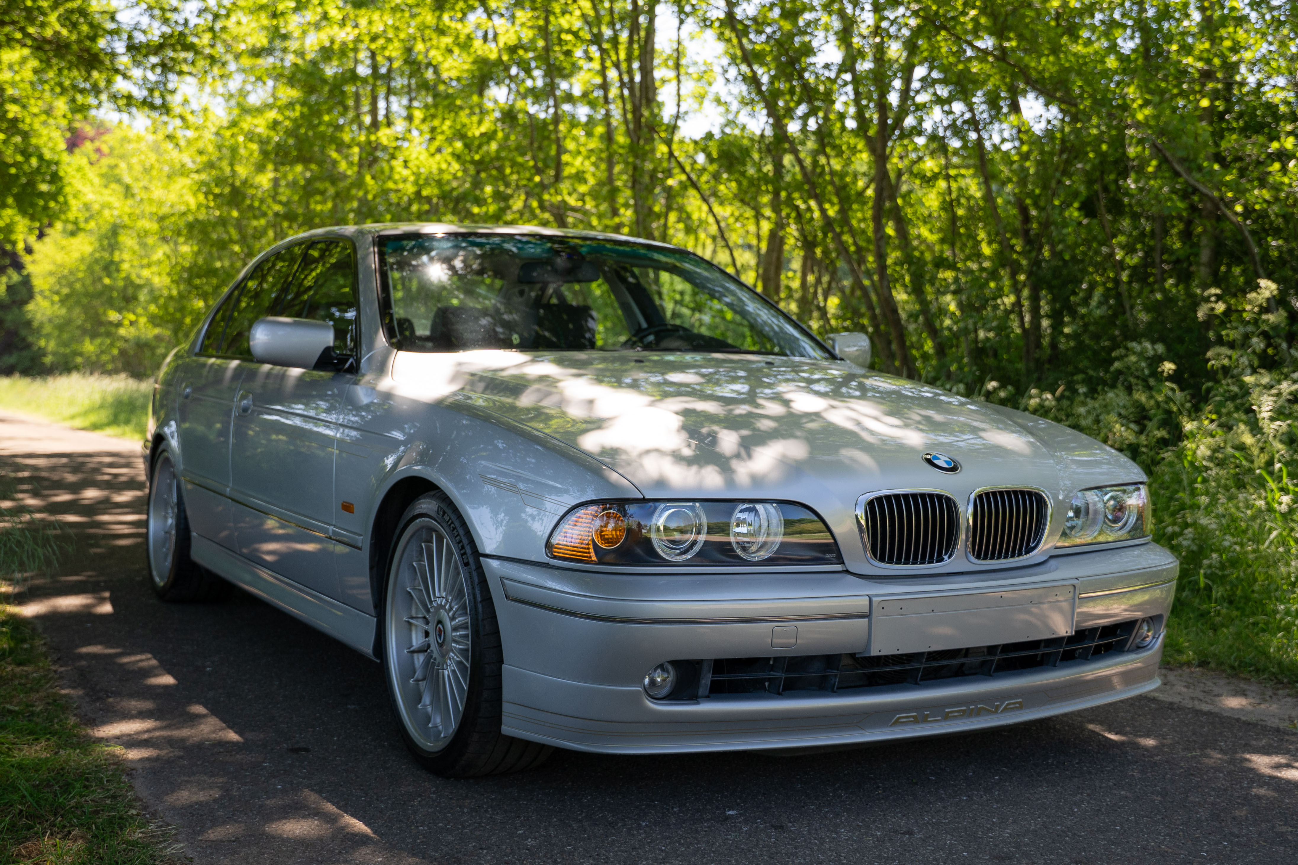 2001 BMW Alpina (E39) B10 V8
