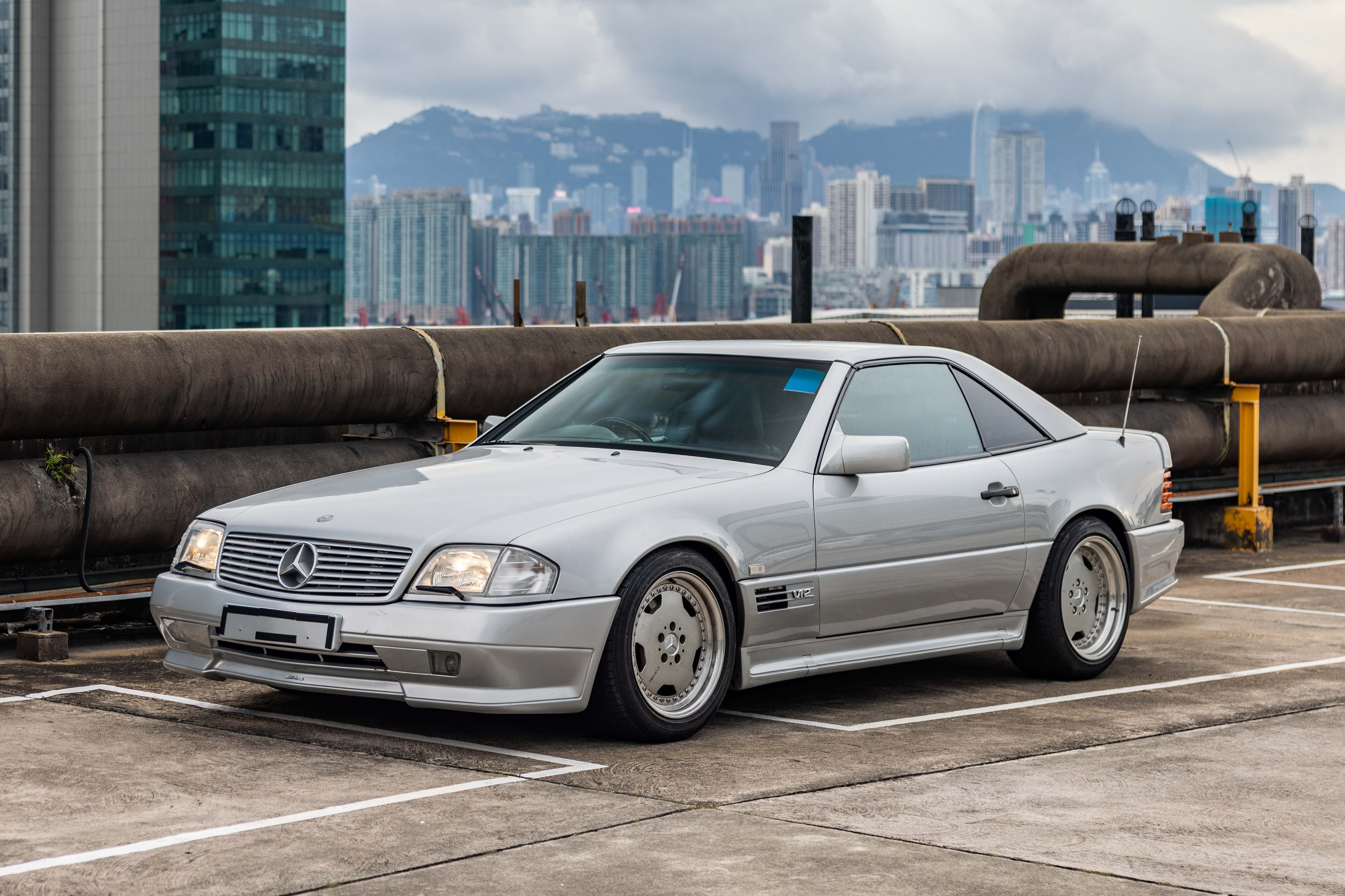 1995 Mercedes-Benz (R129) SL500 - 8,724 km