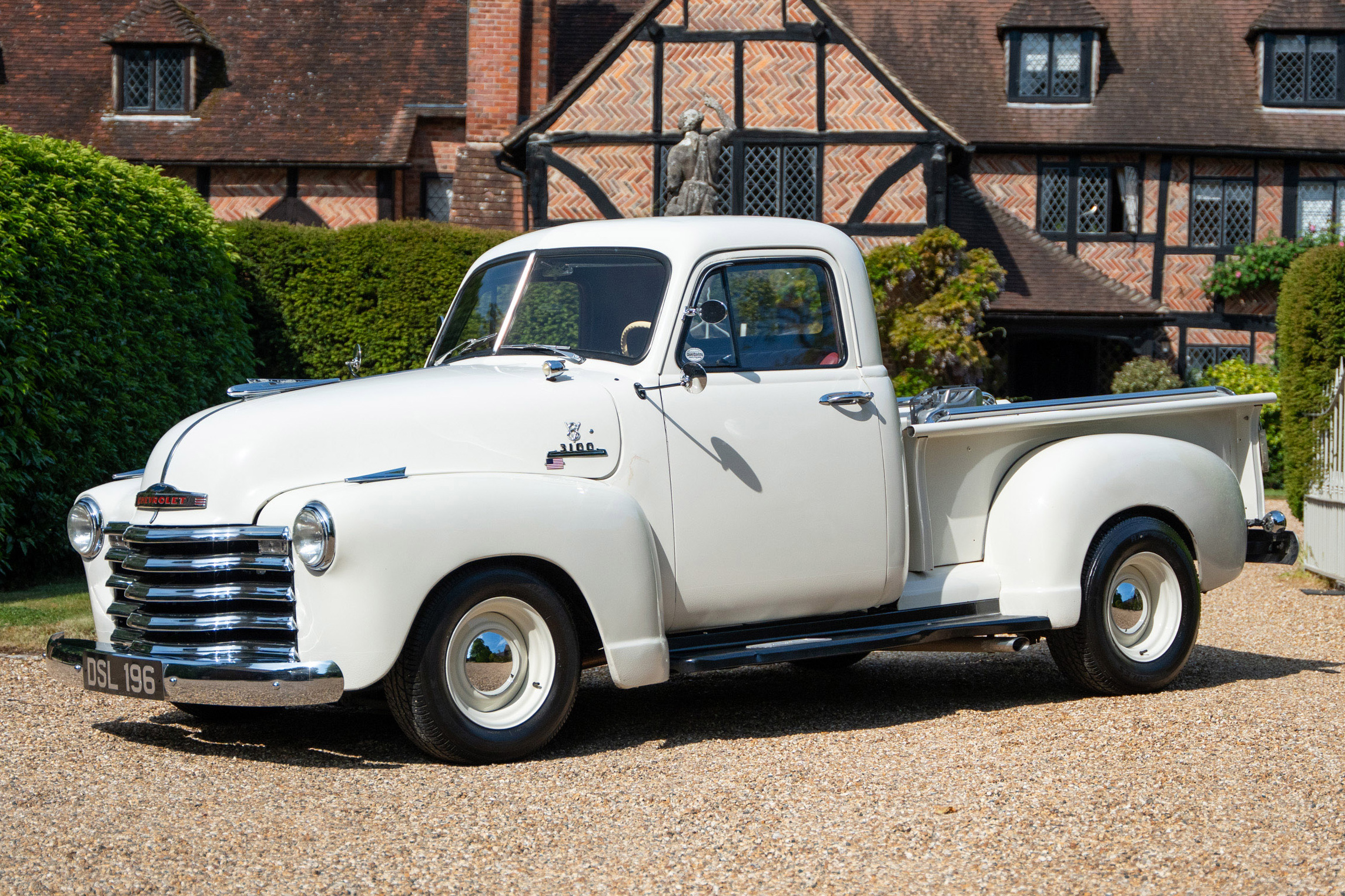 1954 Chevrolet 3100 Stepside Pick Up - LHD