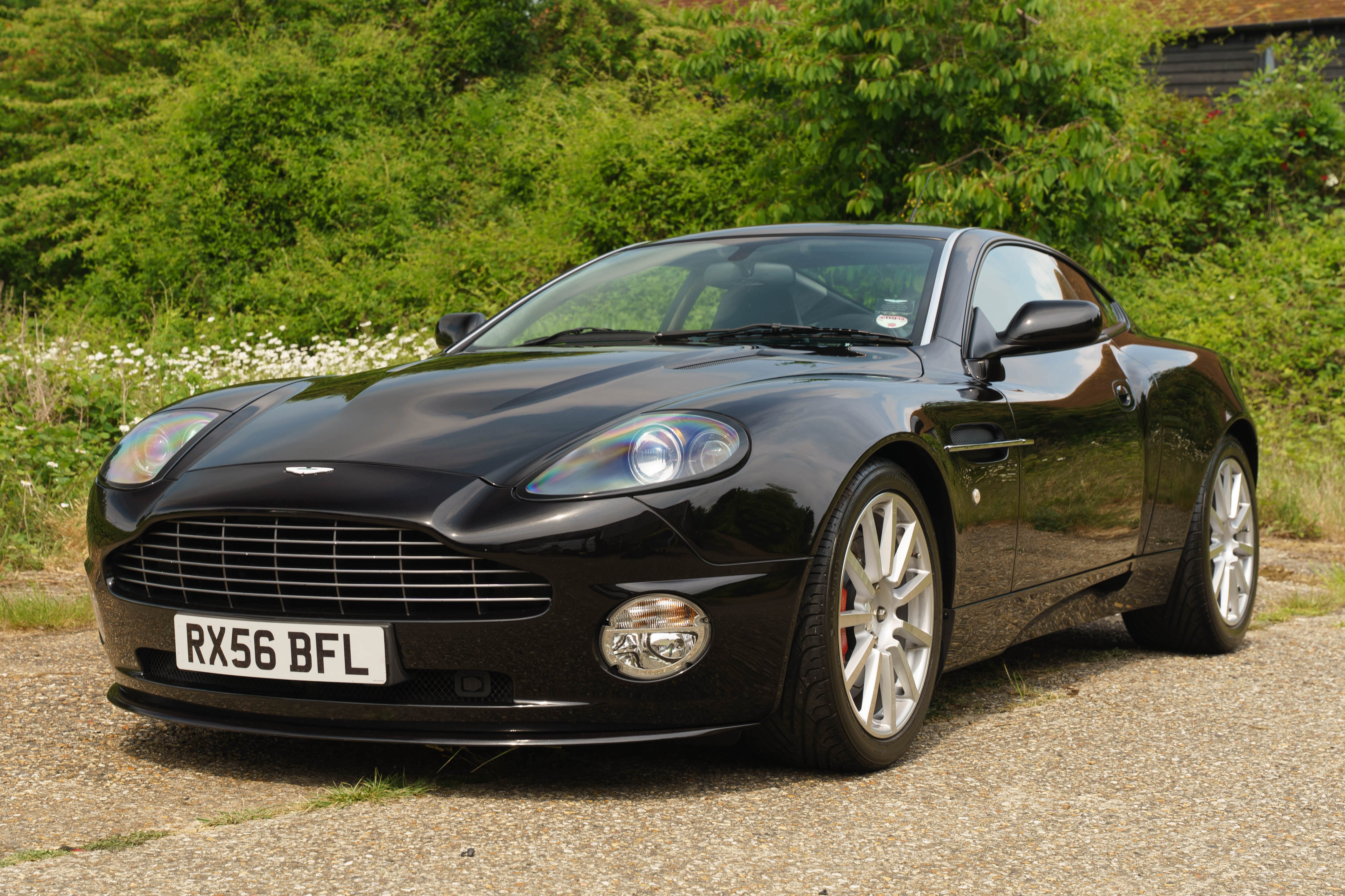 2006 Aston Martin Vanquish S - 24,894 Miles
