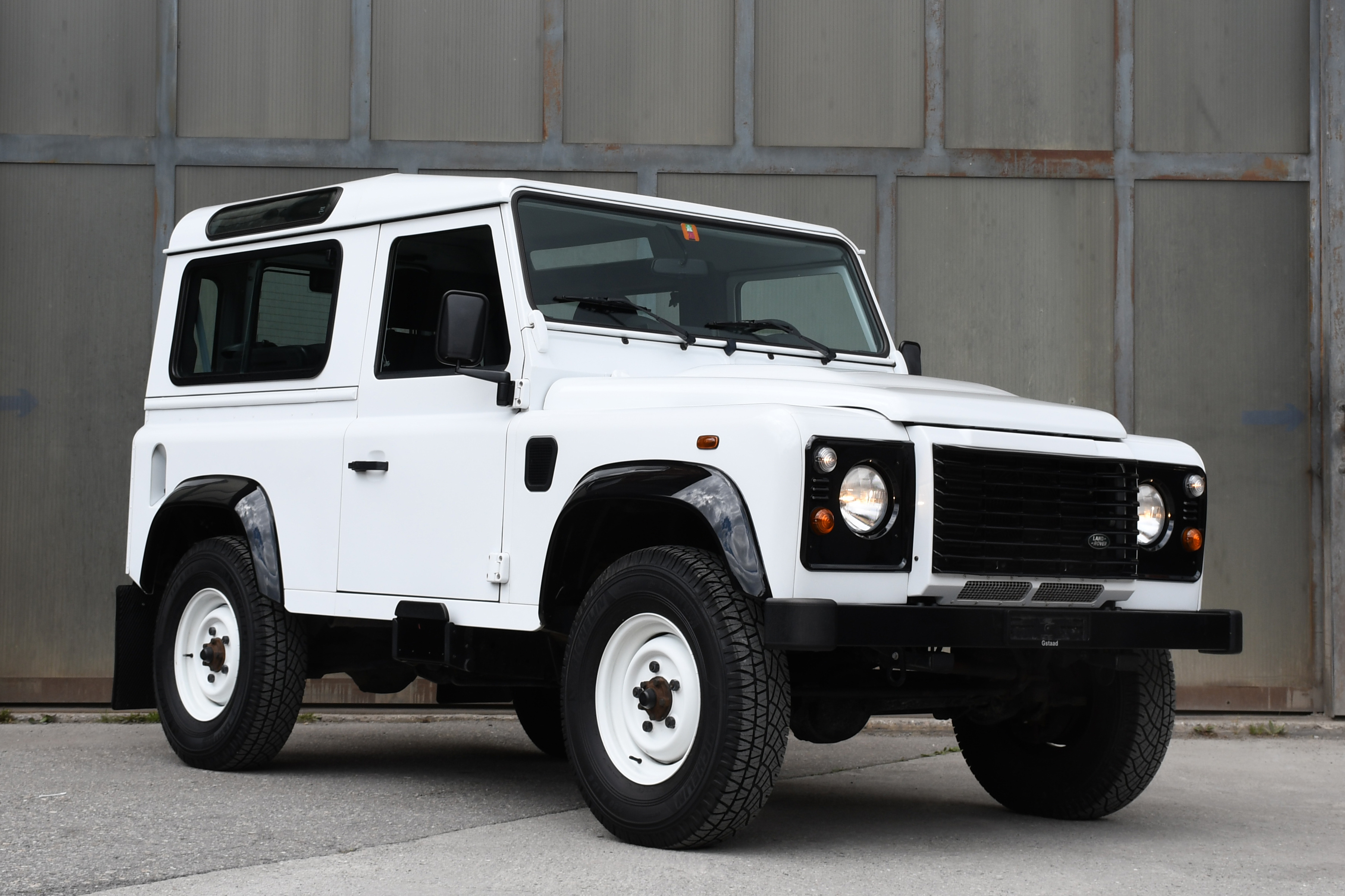 2015 Land Rover Defender 90