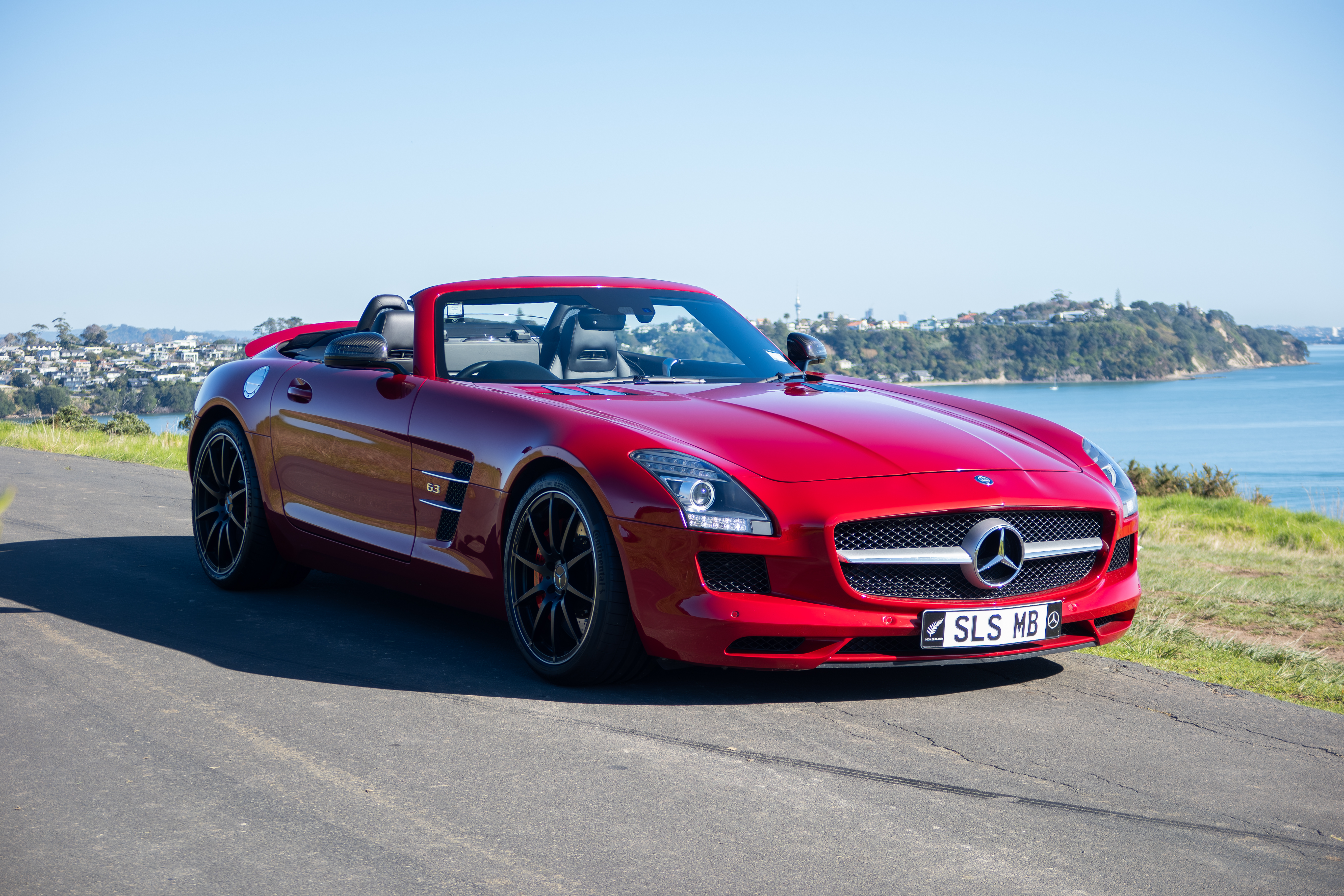 2011 Mercedes-Benz SLS AMG Roadster