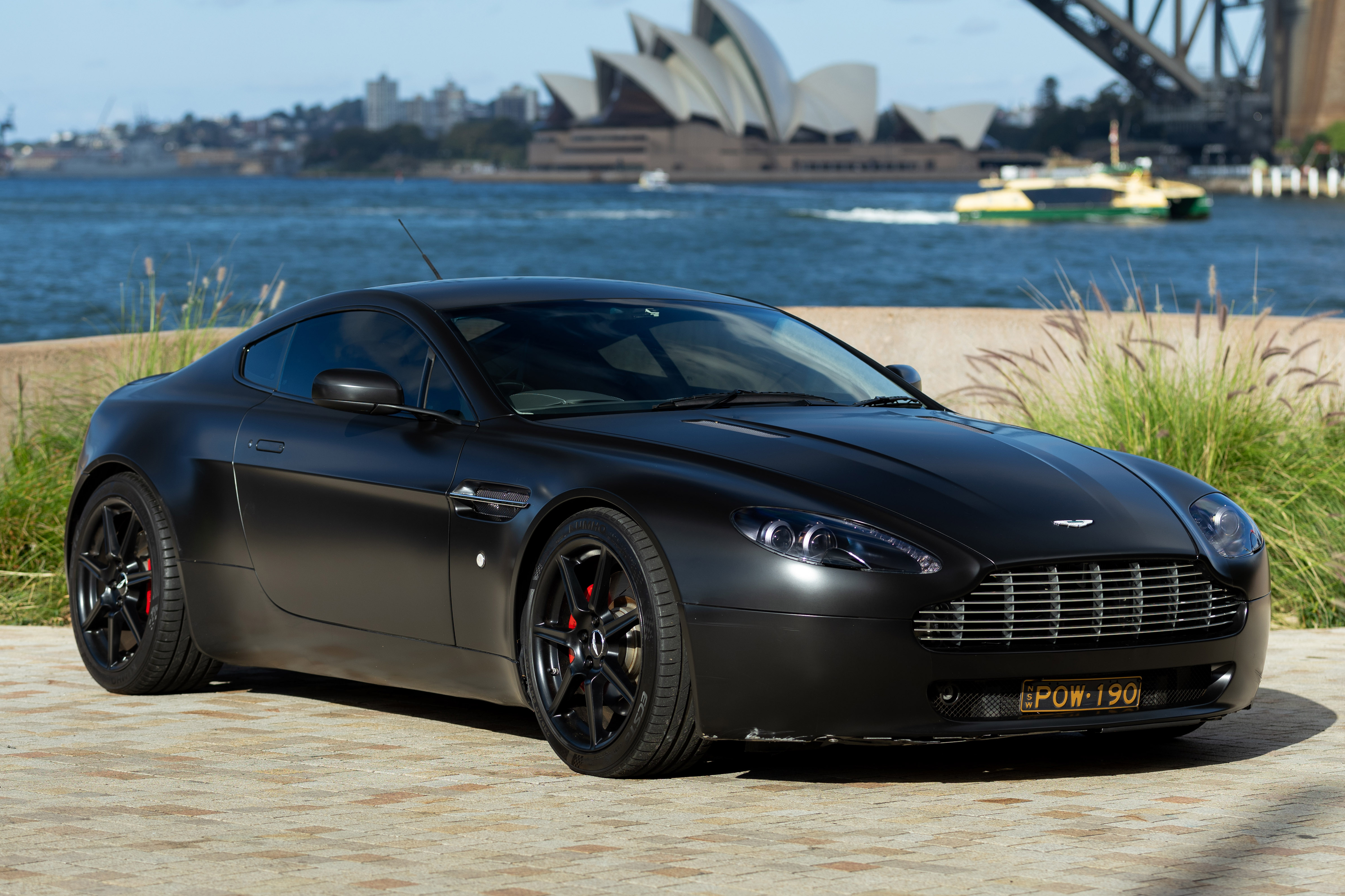 2006 Aston Martin V8 Vantage - Manual