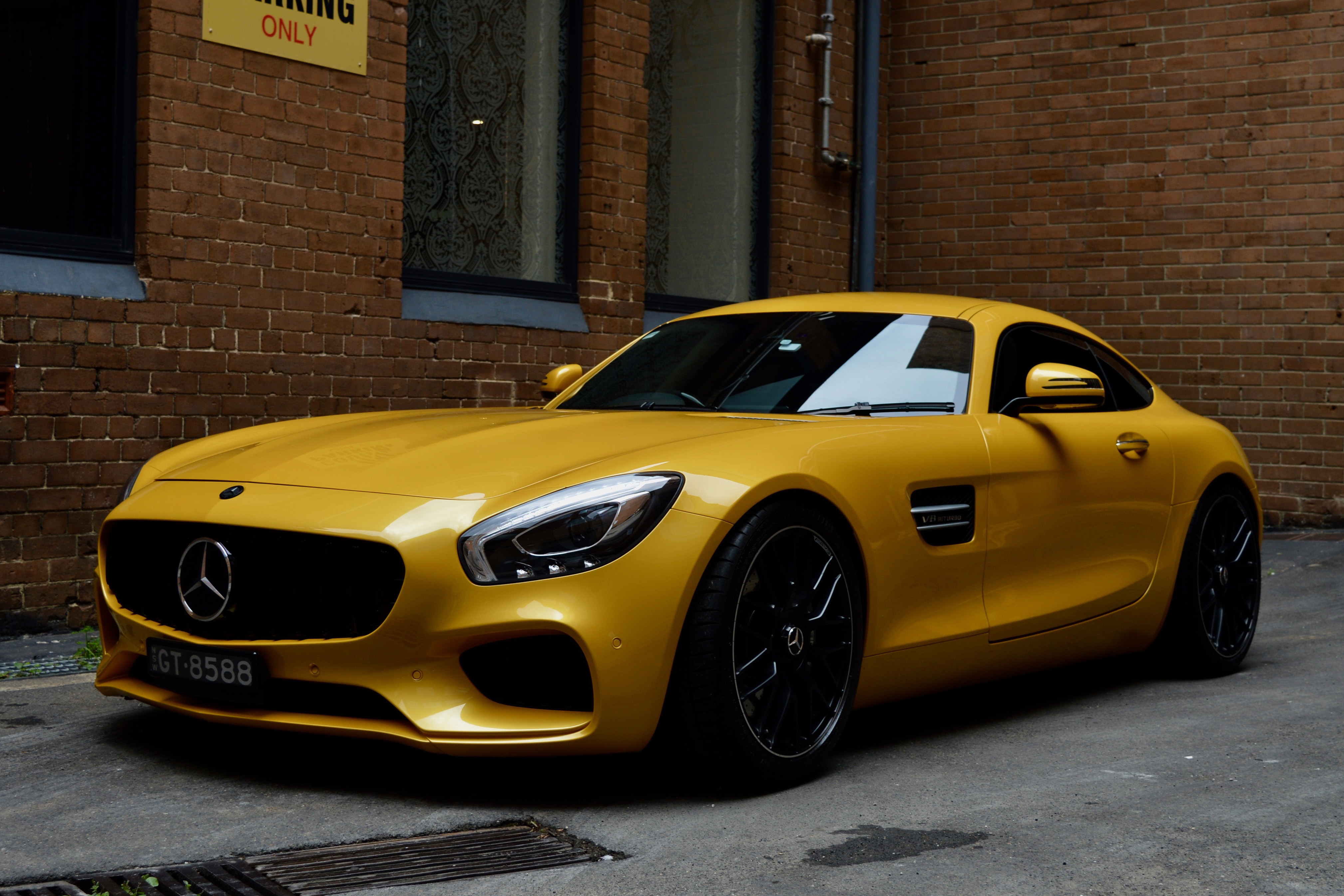 2017 Mercedes-AMG GT