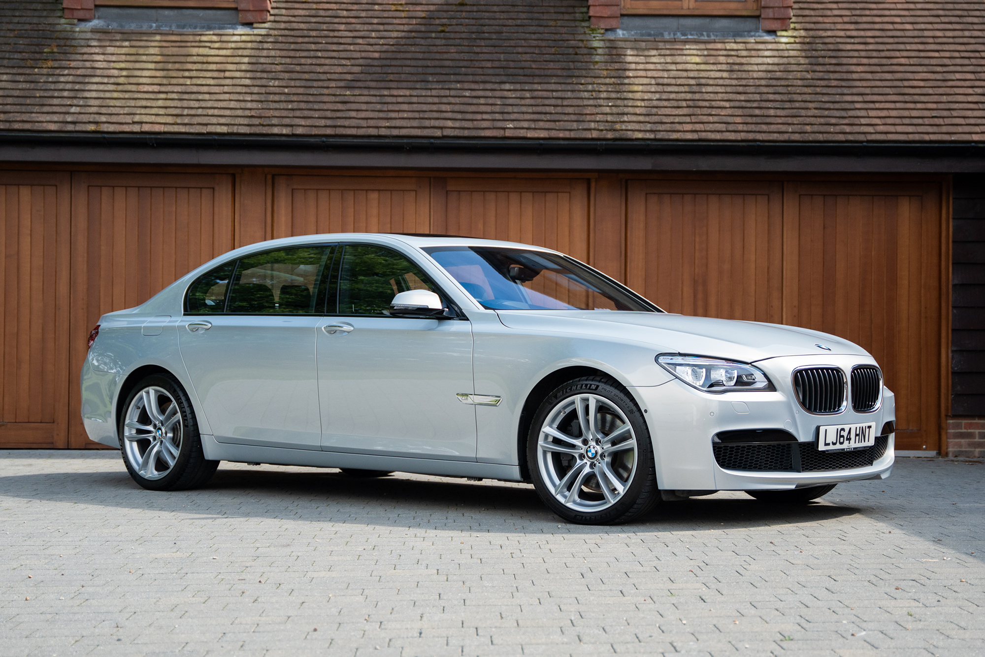 2014 BMW (F02) 760Li M Sport
