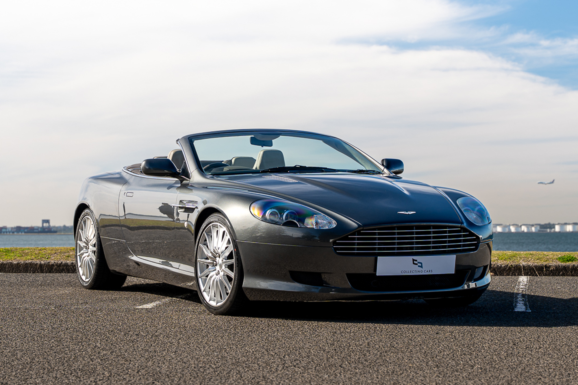 2006 Aston Martin DB9 Volante