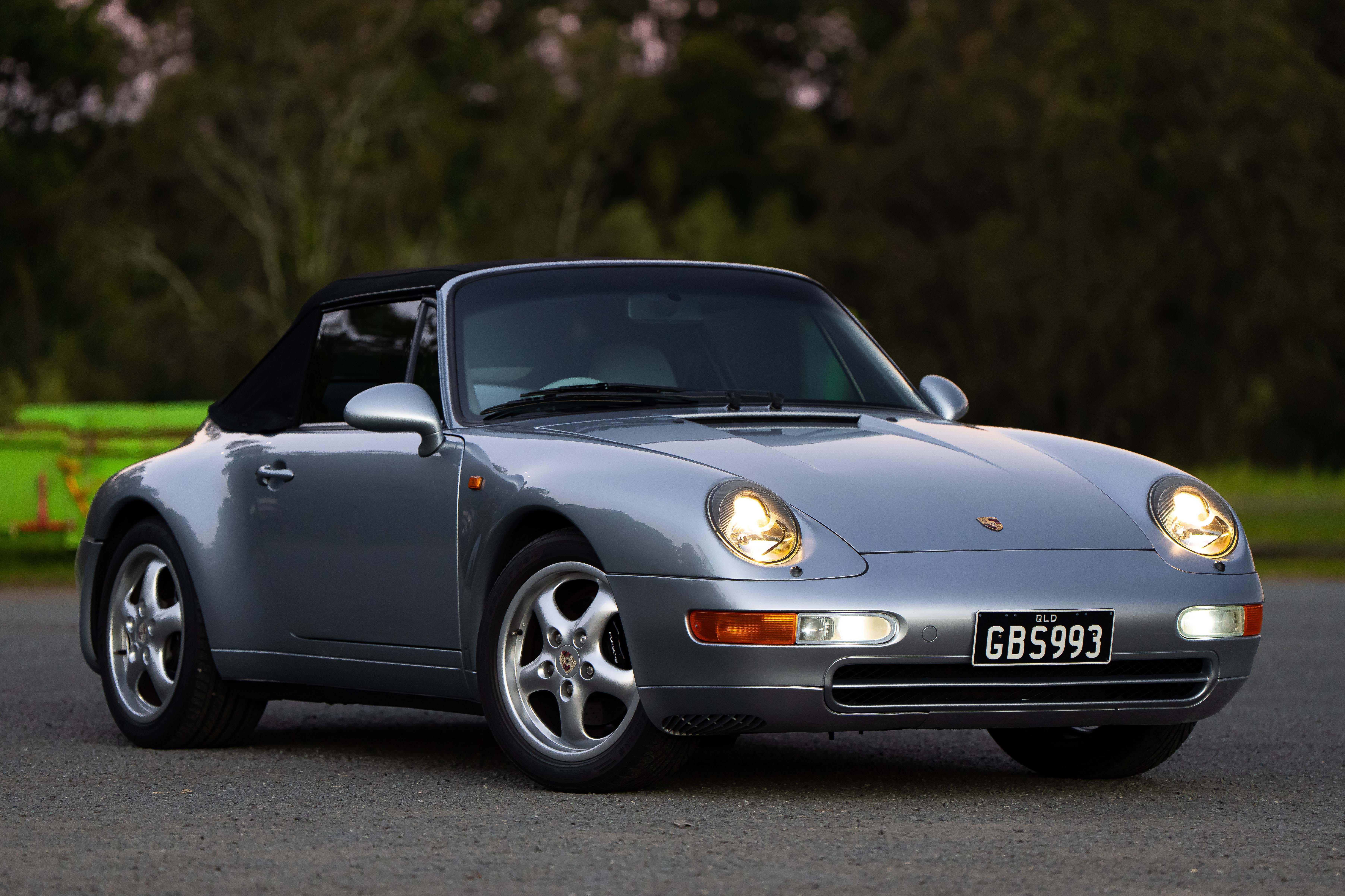 1995 Porsche 911 (993) Carrera Cabriolet
