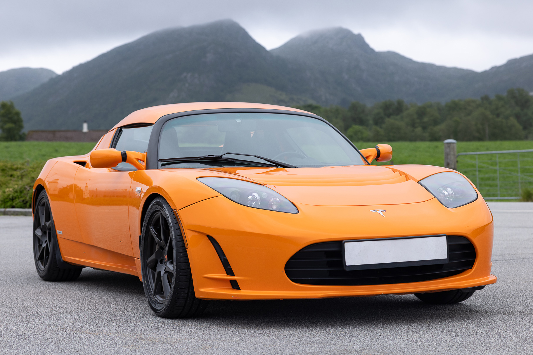 2011 Tesla Roadster Sport R80