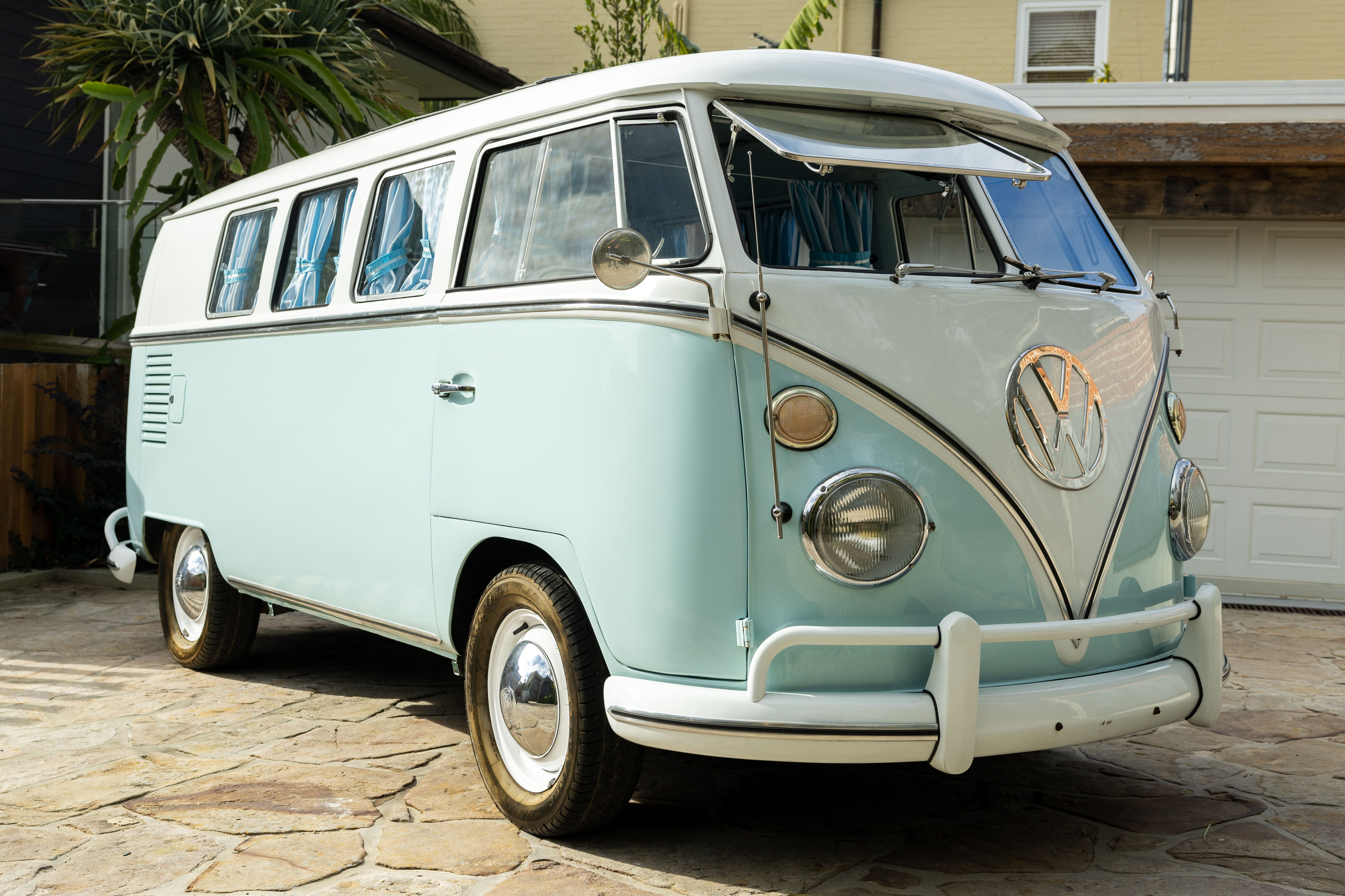 1964 Volkswagen Type 2 (T1) Kombi Splitscreen