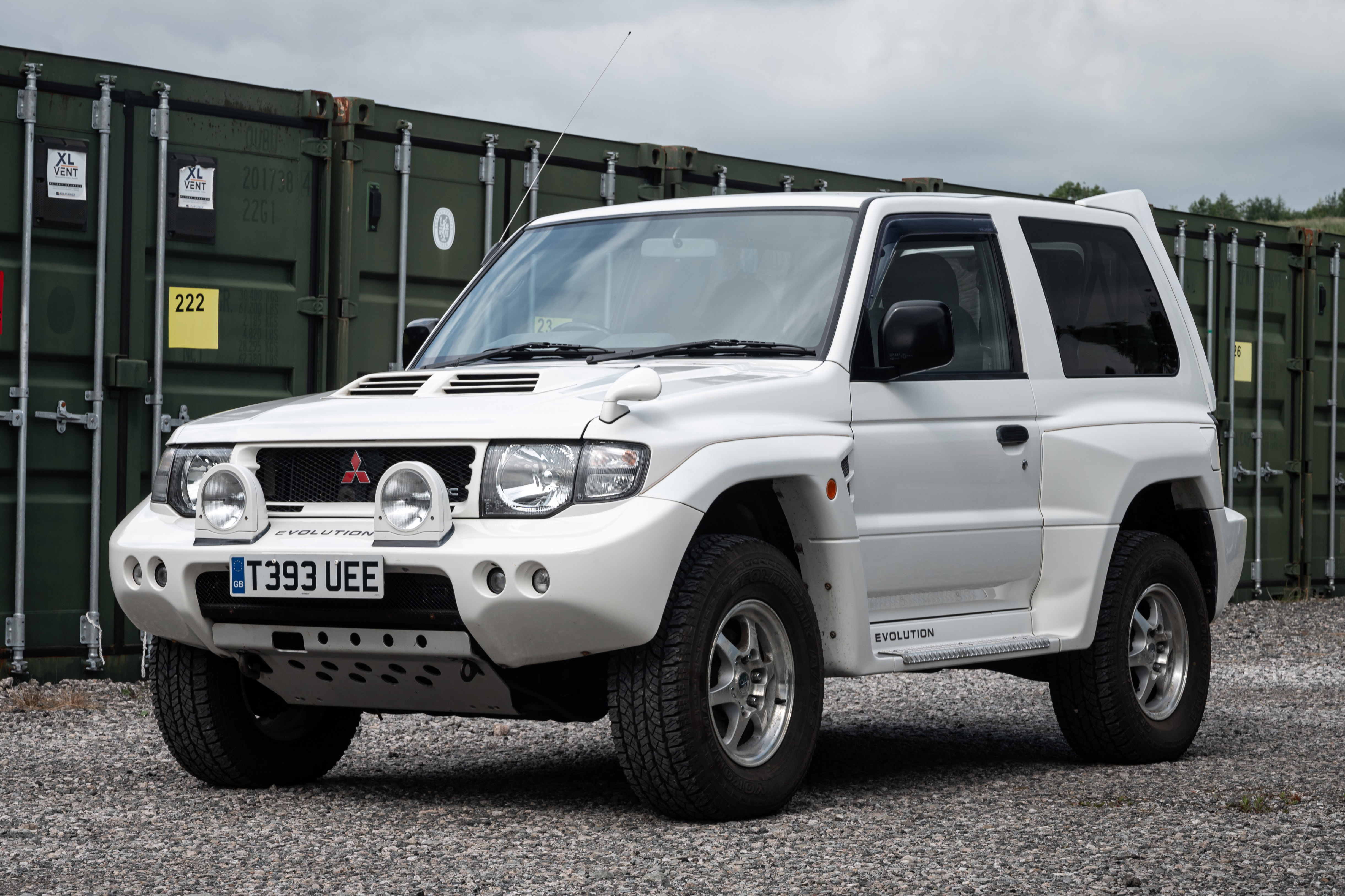 1999 Mitsubishi Pajero Evolution