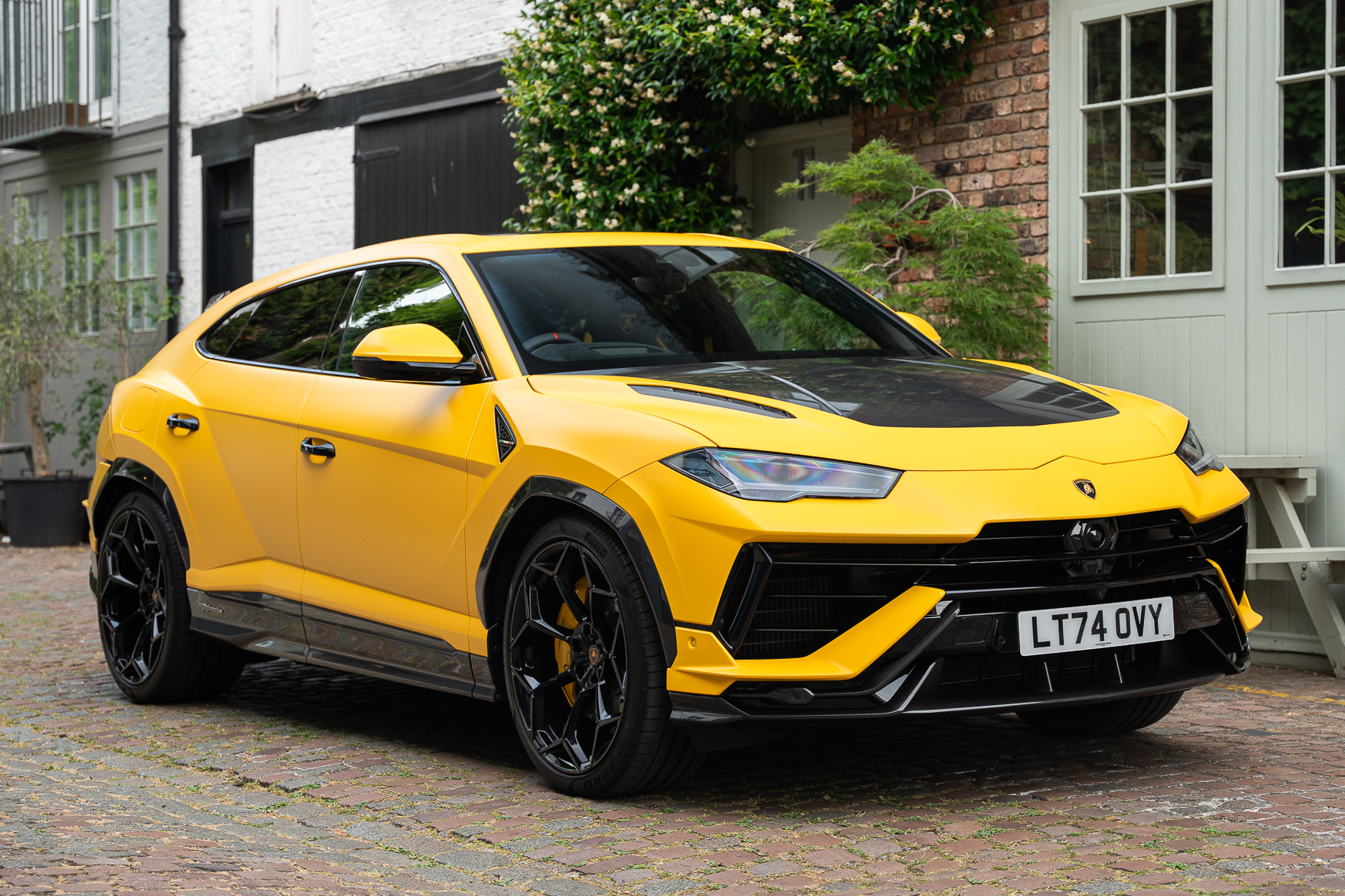 2024 Lamborghini Urus Performante - VAT Q - 928 Miles