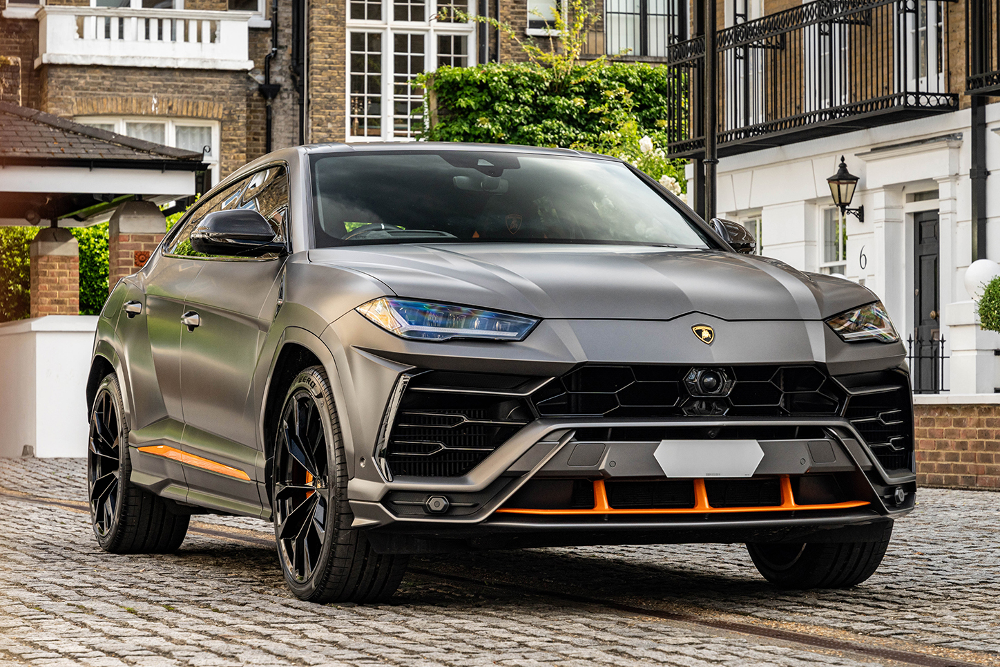 2022 Lamborghini Urus - Graphite Capsule