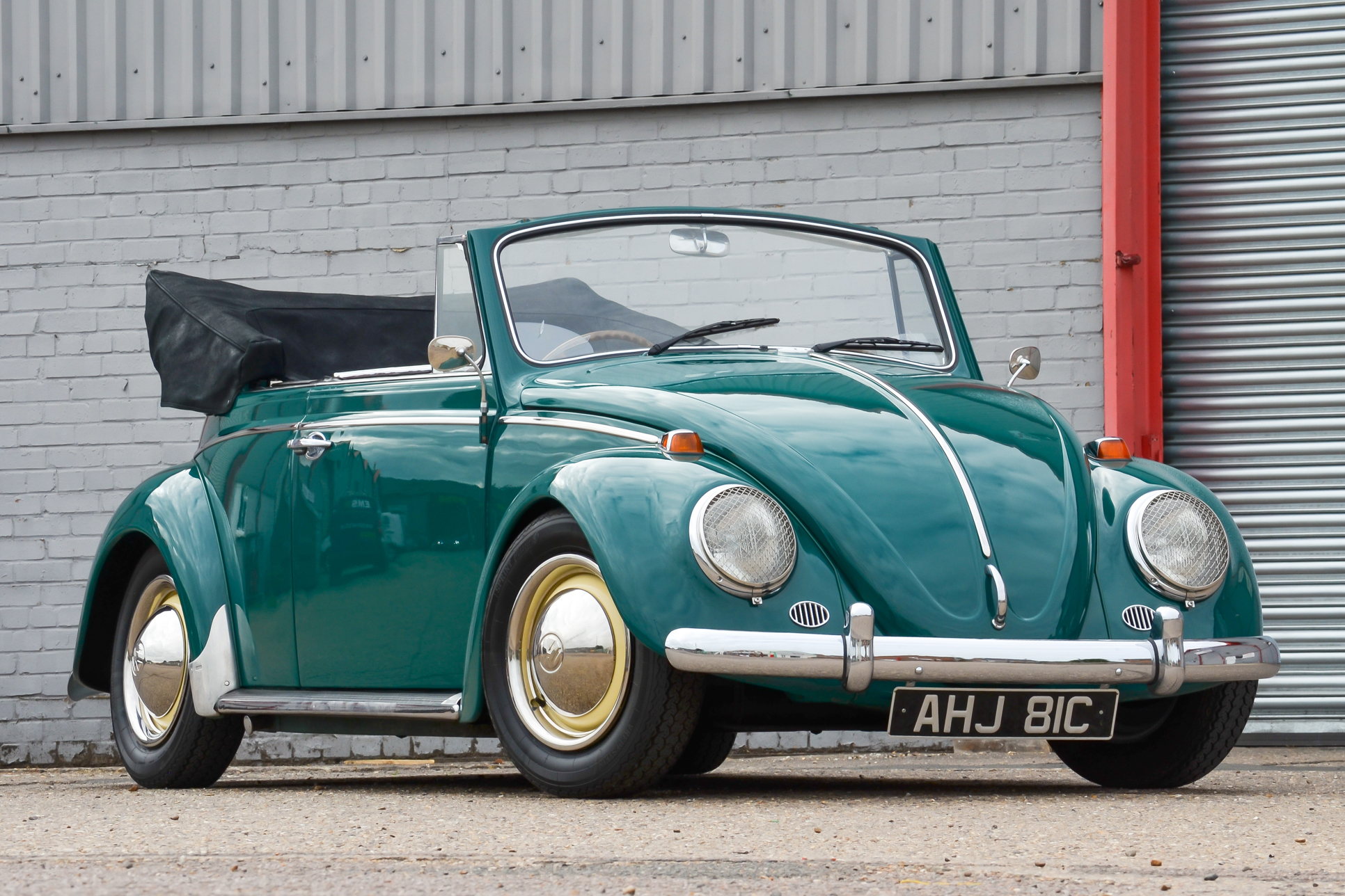 1965 Volkswagen Beetle Karmann Cabriolet