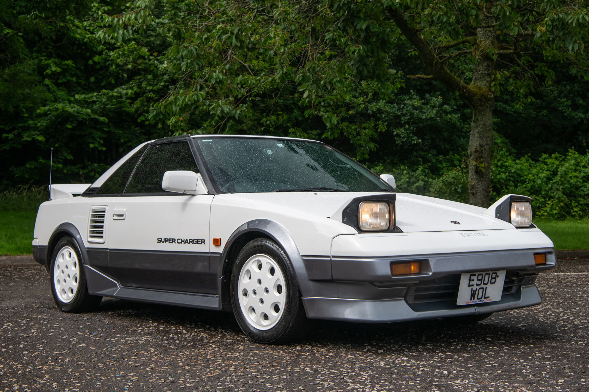 1987 Toyota MR2 T-Bar