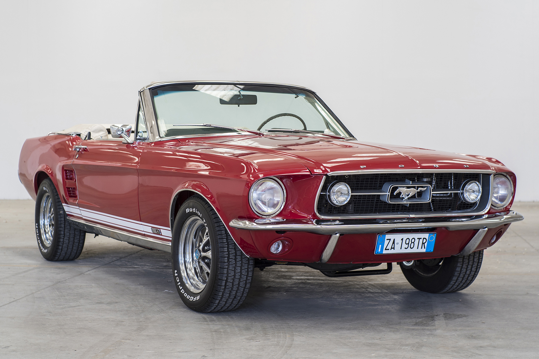 1967 Ford Mustang 289 GTA Convertible