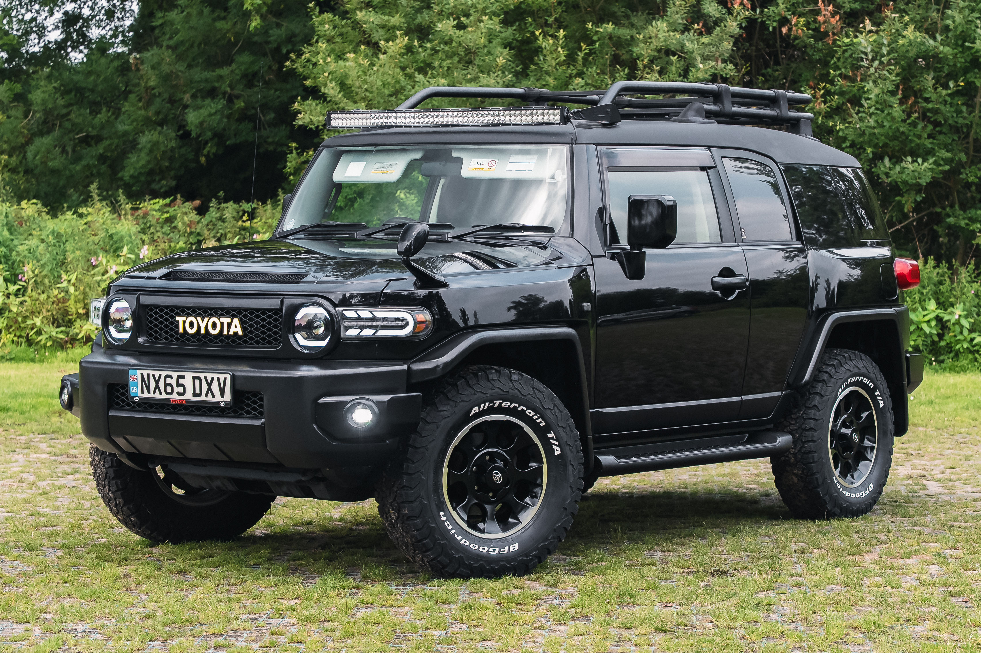 2016 Toyota FJ Cruiser for sale by auction in Ashton-under