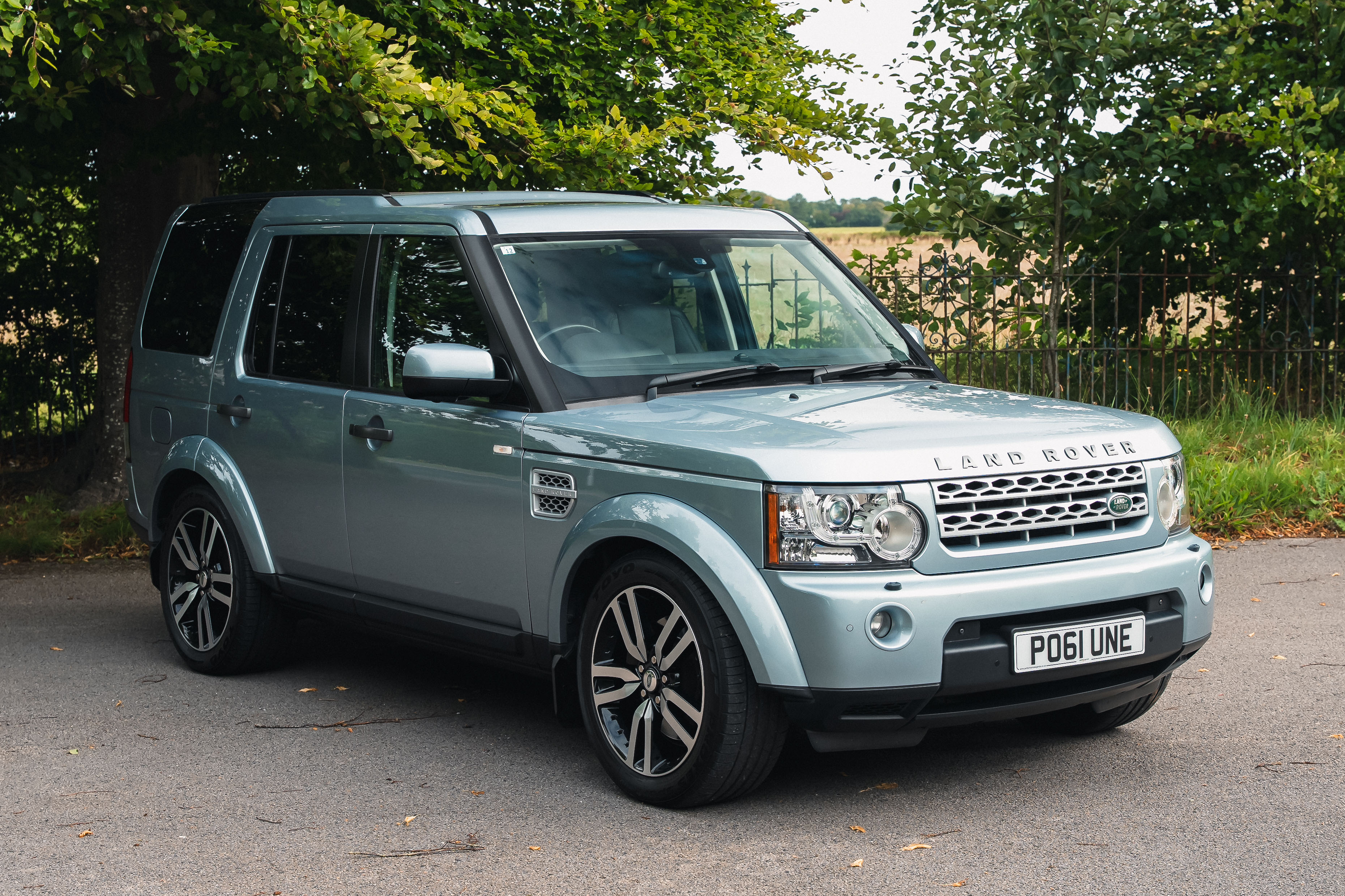 2012 Land Rover Discovery 4 5...