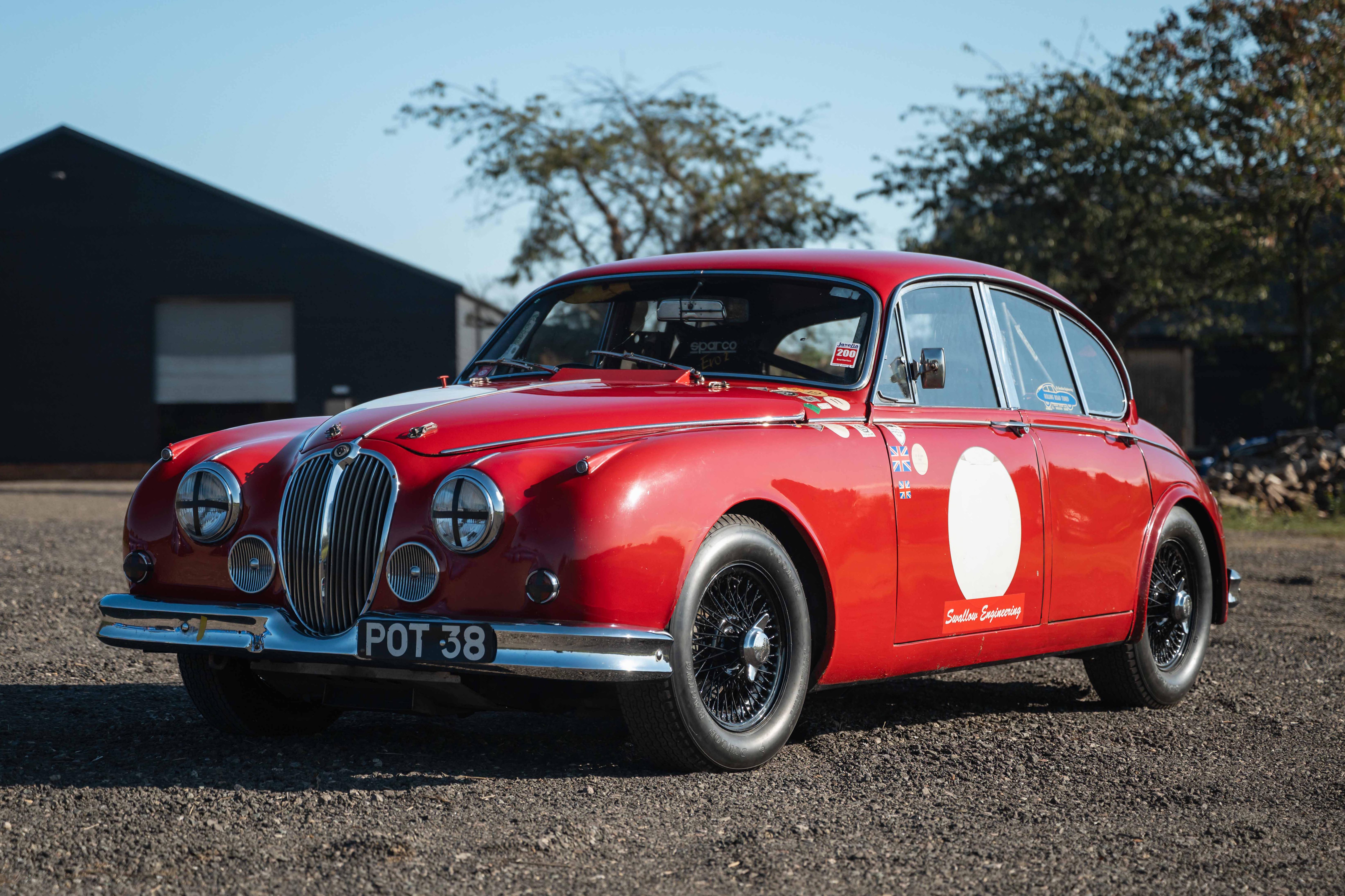 1961 Jaguar MKII 3.8 - FIA Ap...