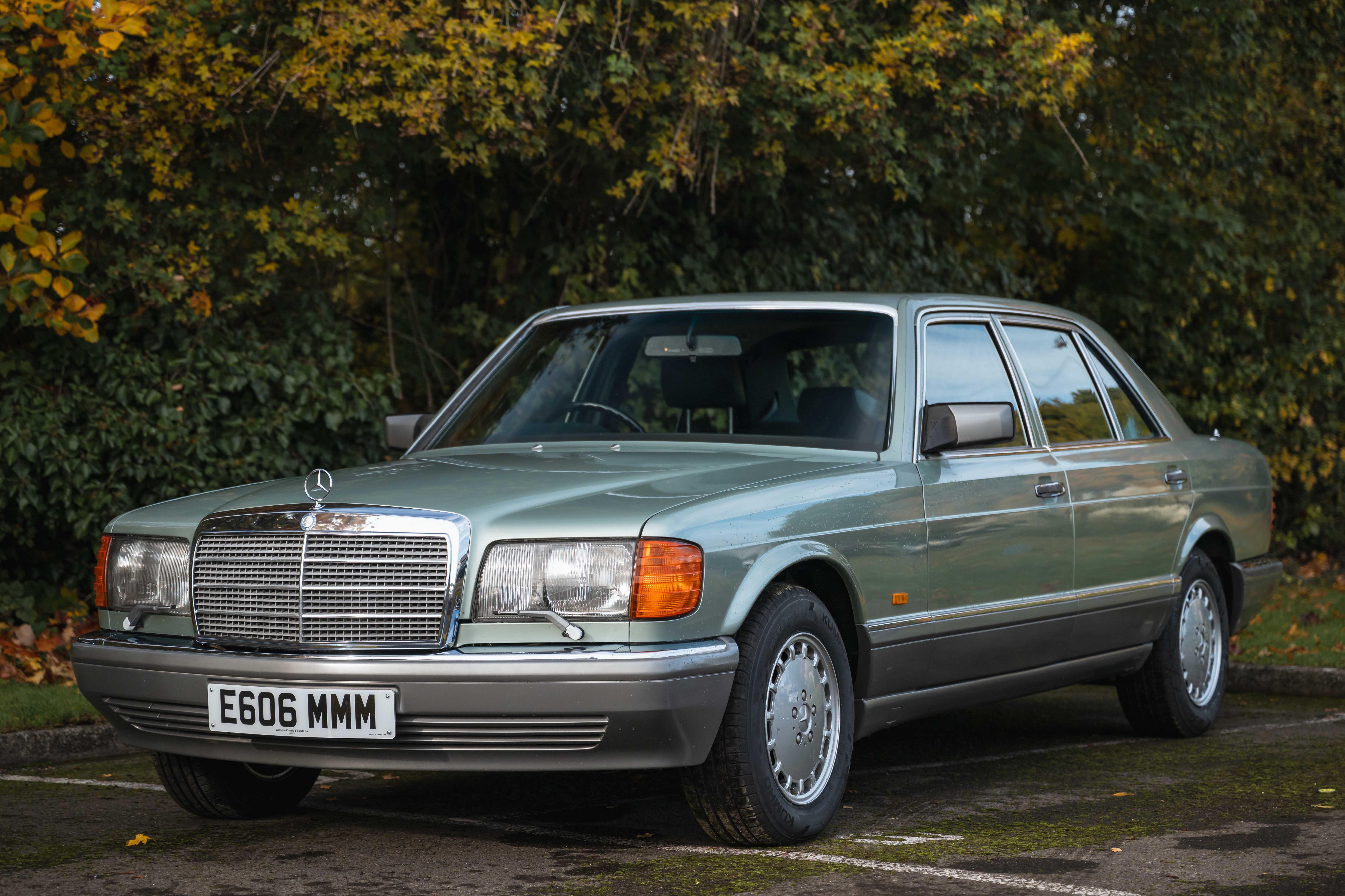 1988 Mercedes-Benz (W126) 560...