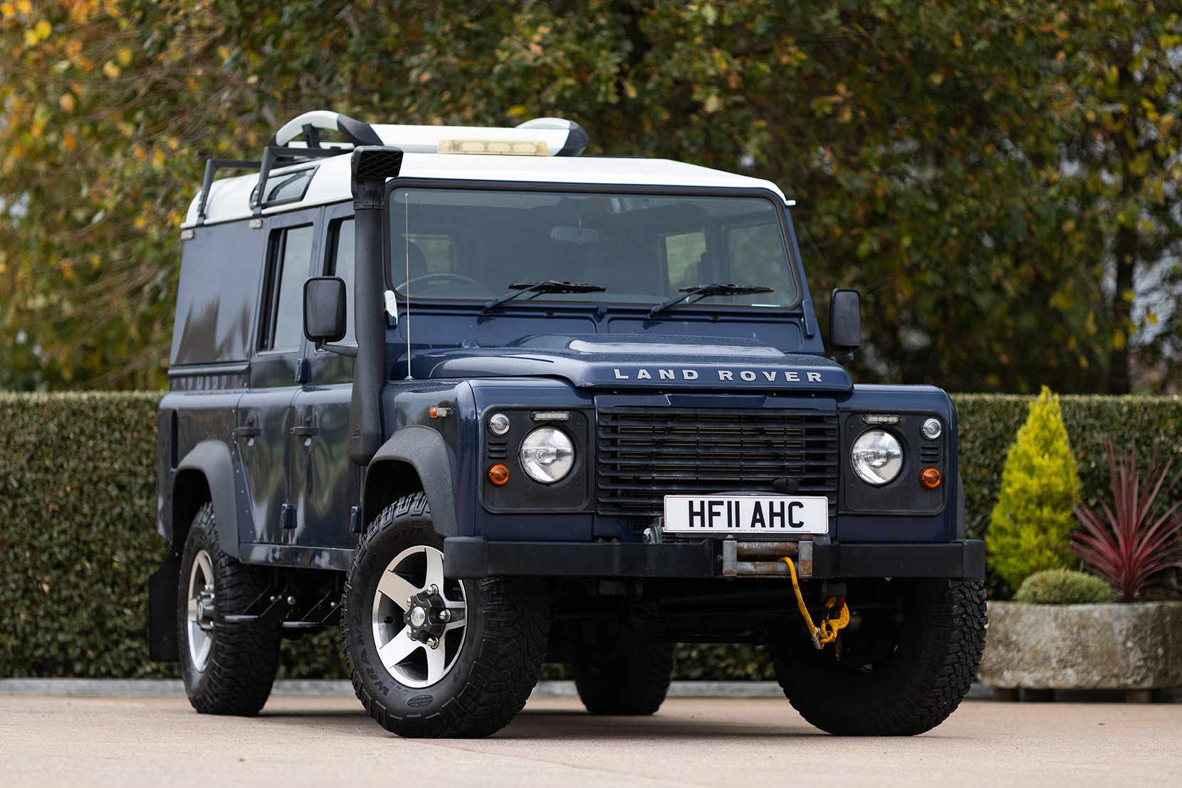 2011 Land Rover Defender 110 ...