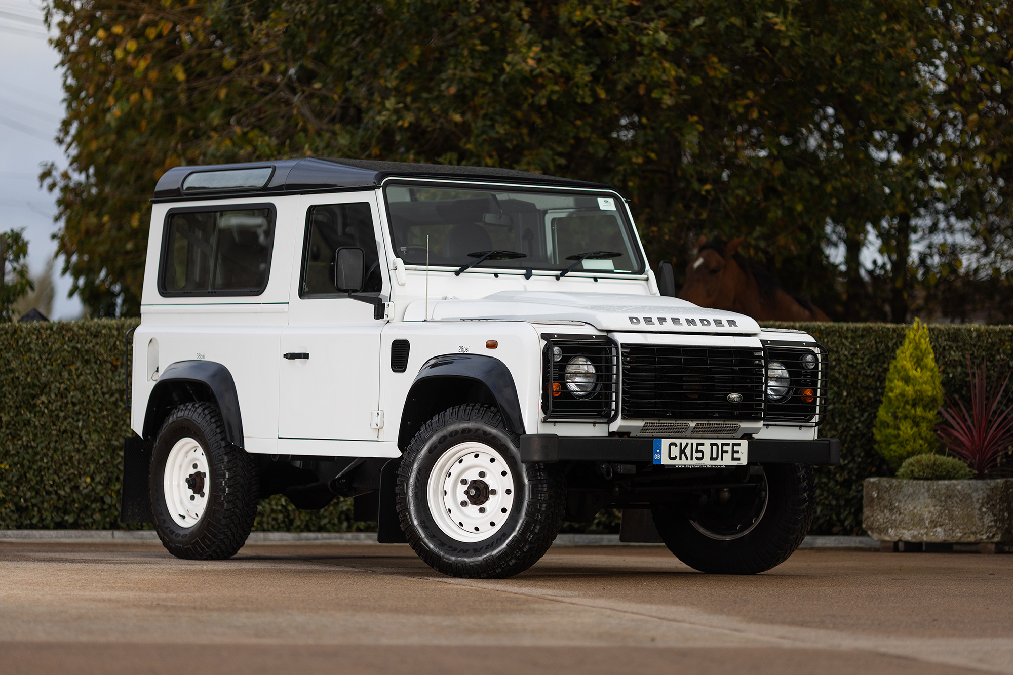 2015 Land Rover Defender 90