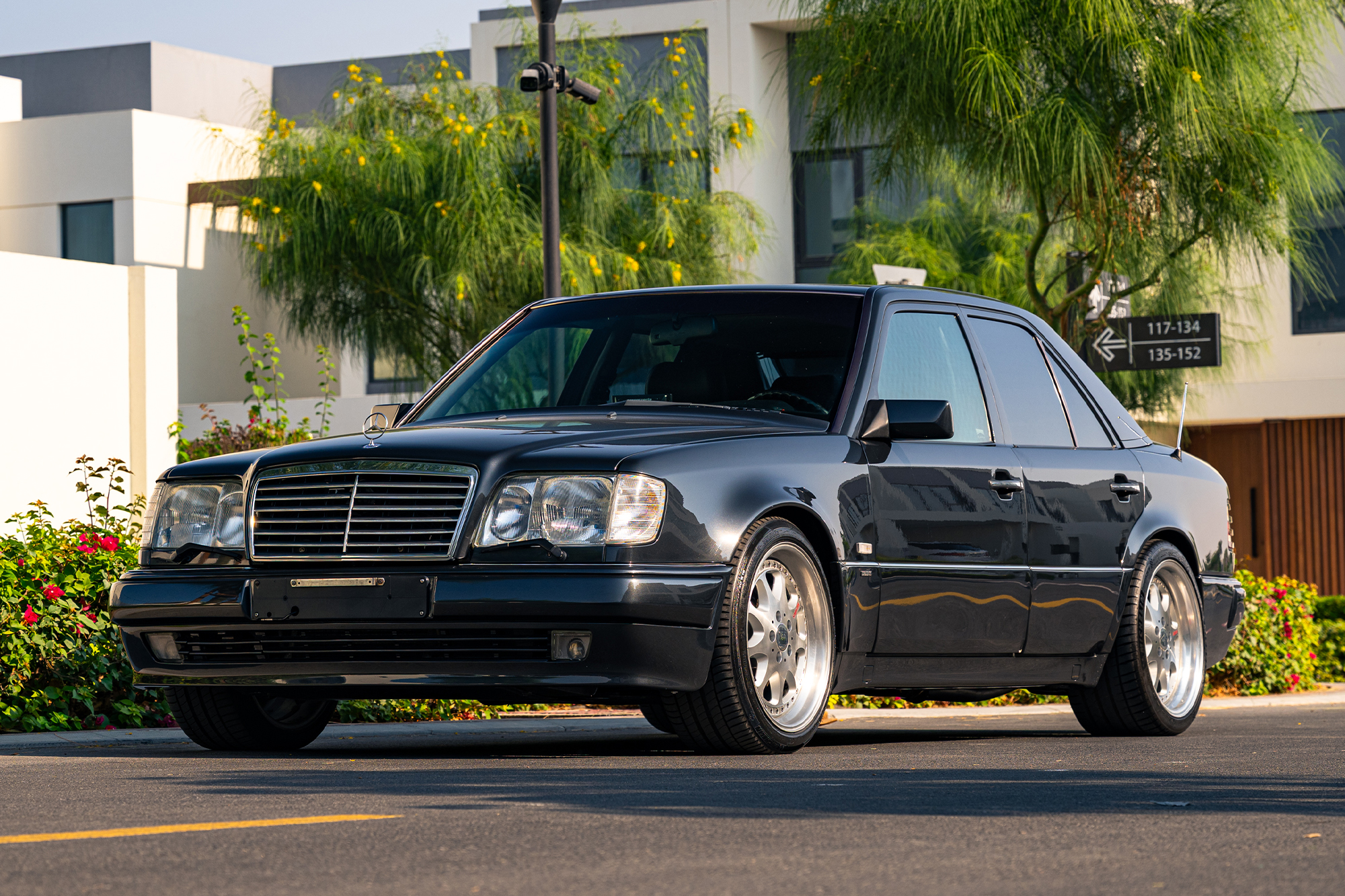 1994 Mercedes-Benz (W124) 500...