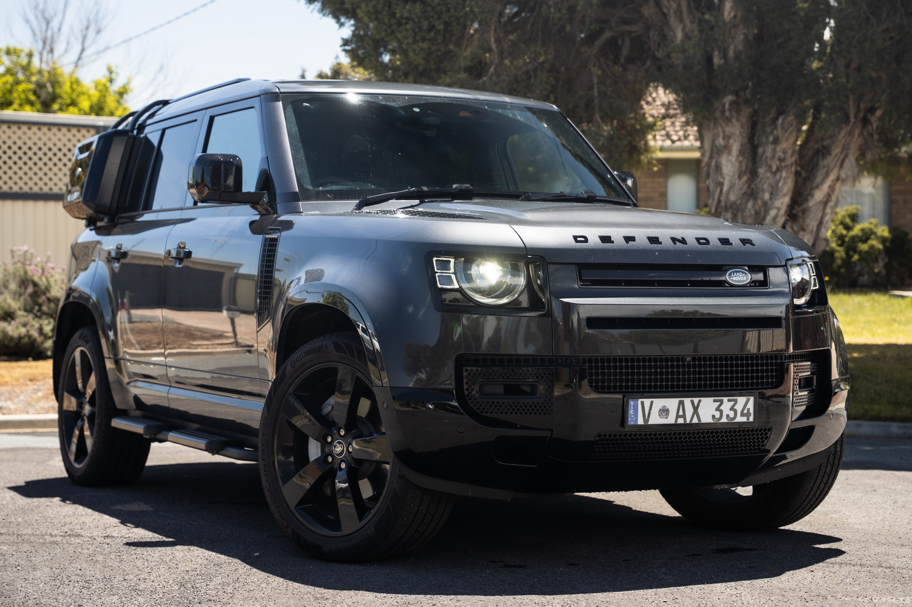 2025 Land Rover Defender 110 ...