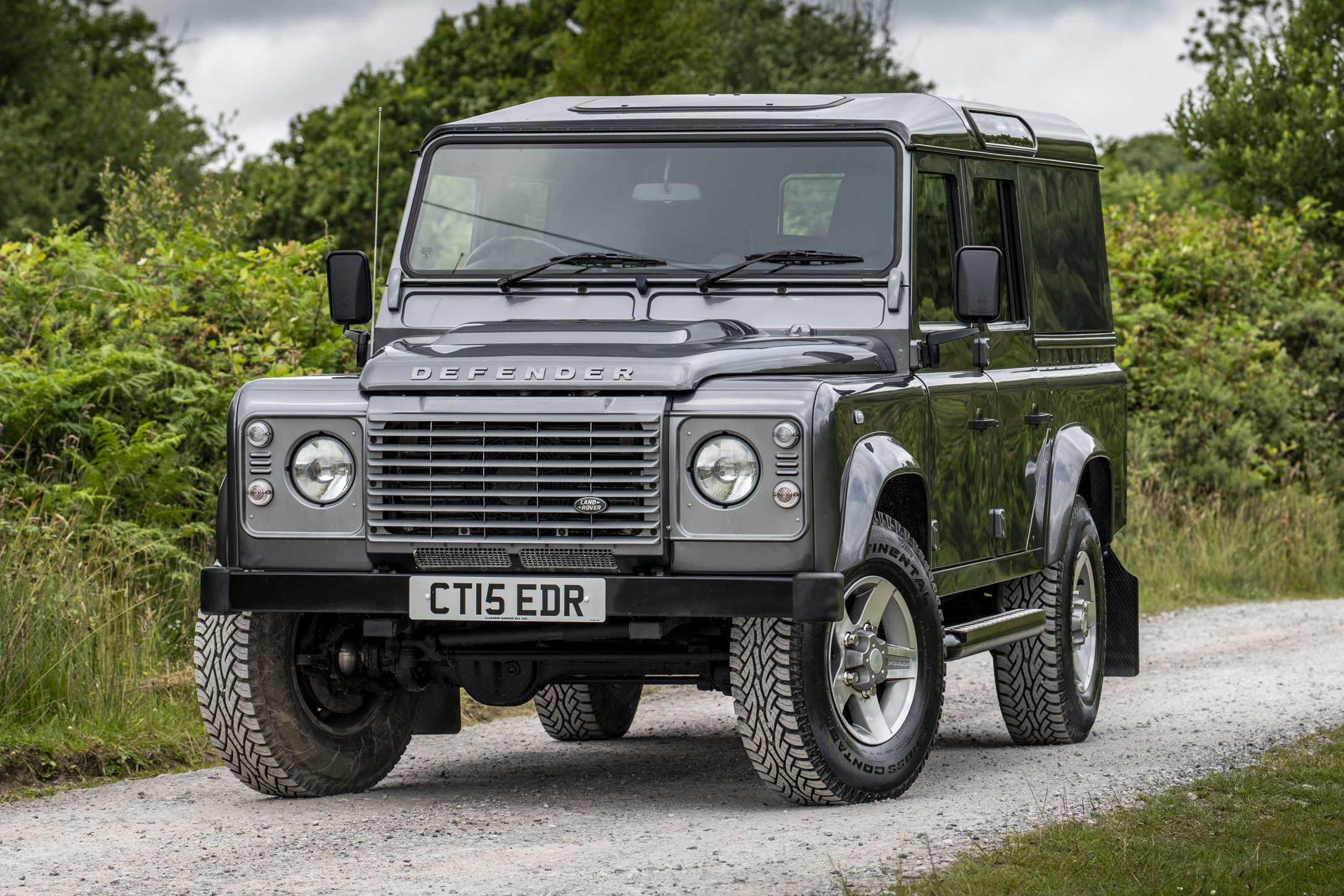 2015 Land Rover Defender 110 XS